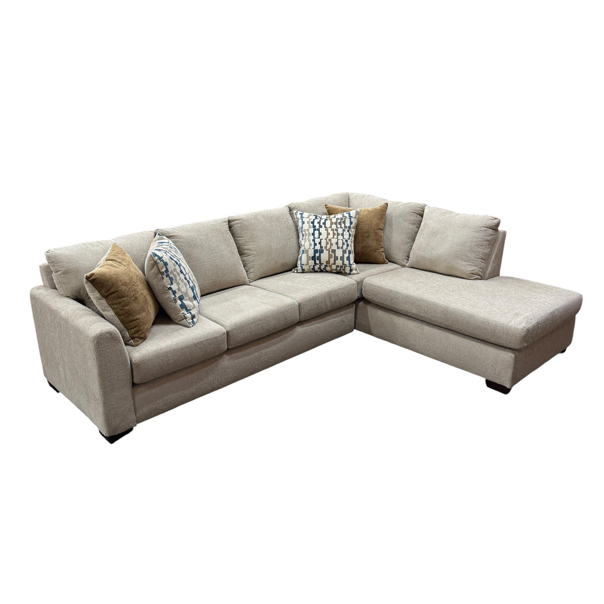 Westwood Sectional with Right Bumper Chaise