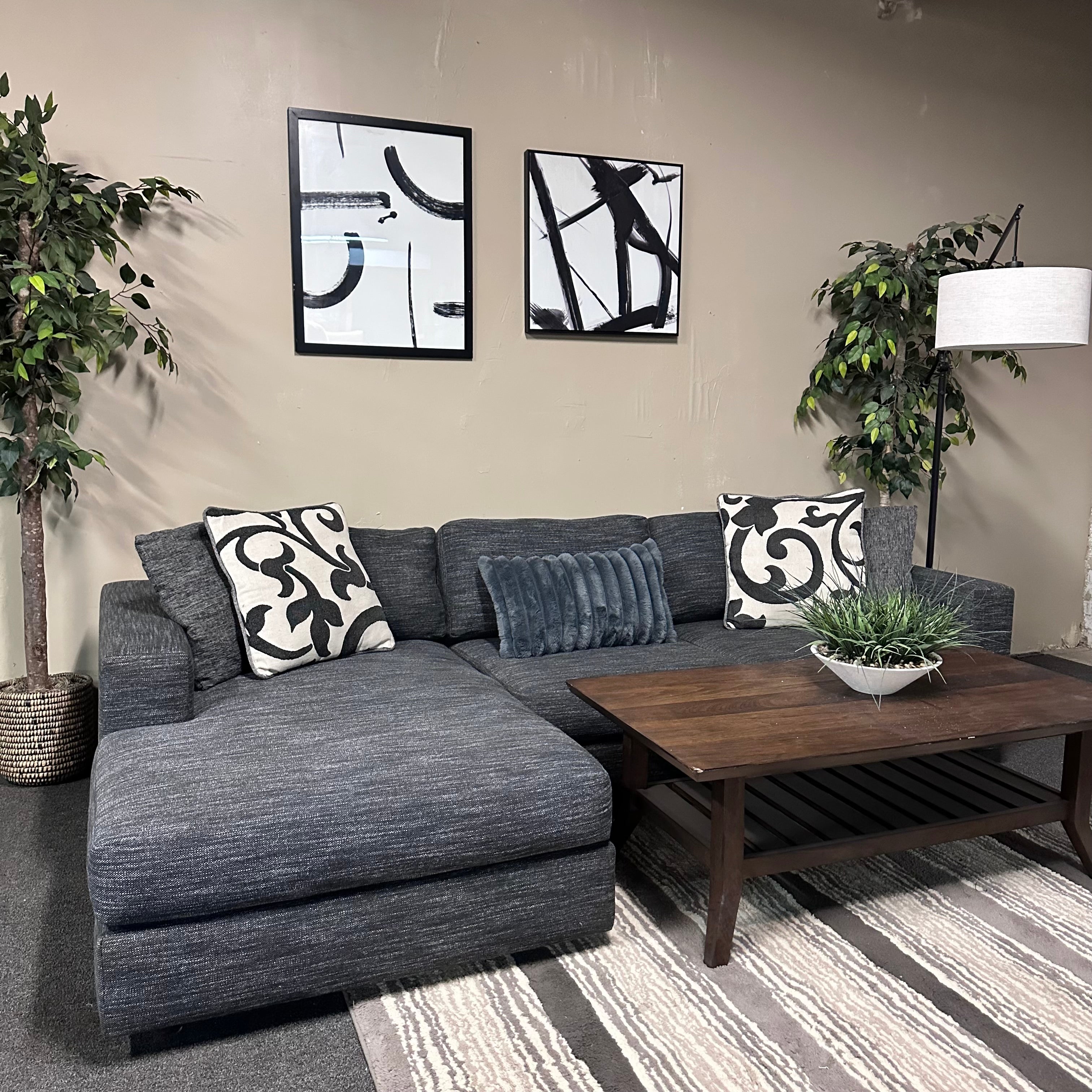 West Elm Urban Sectionl Sofa