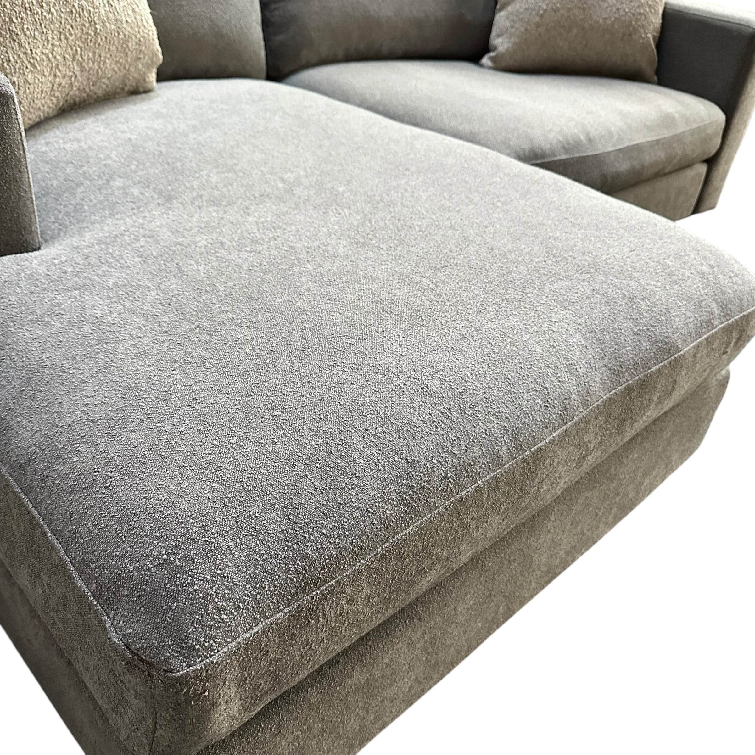 Sectional Sofa with Reversible Chaise