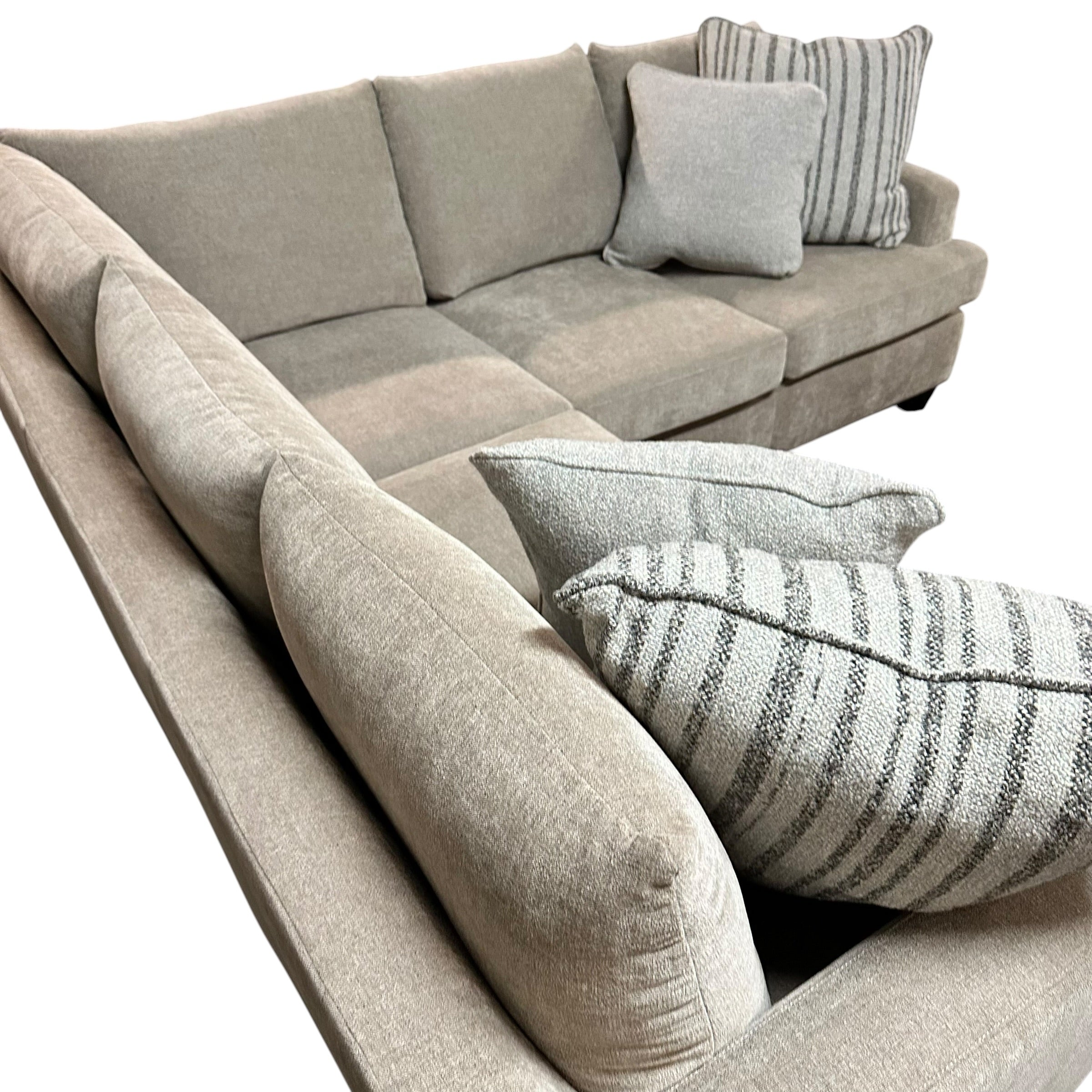 2 Pc Corner Sectional in Gray