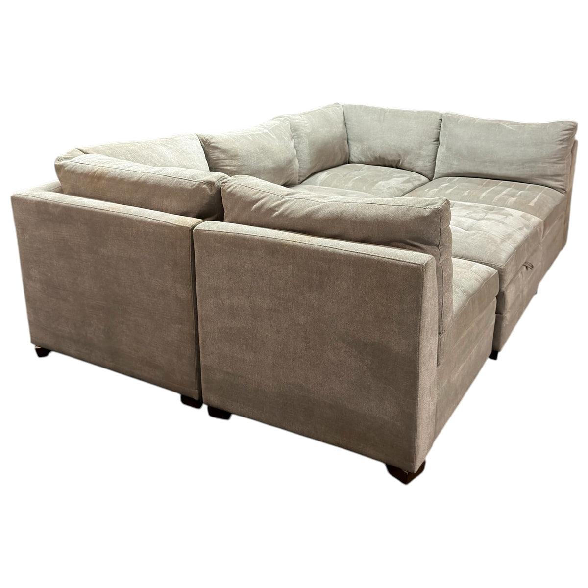 Refurbished Tufted Modular 6 Piece Sectional