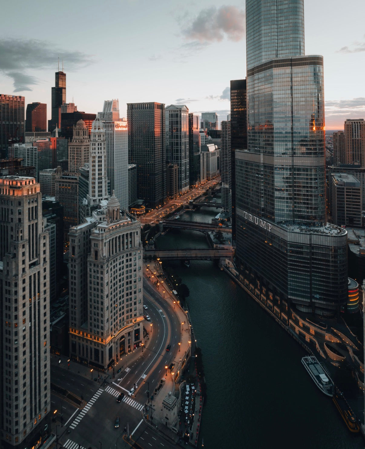 Chicago River Golden Hour