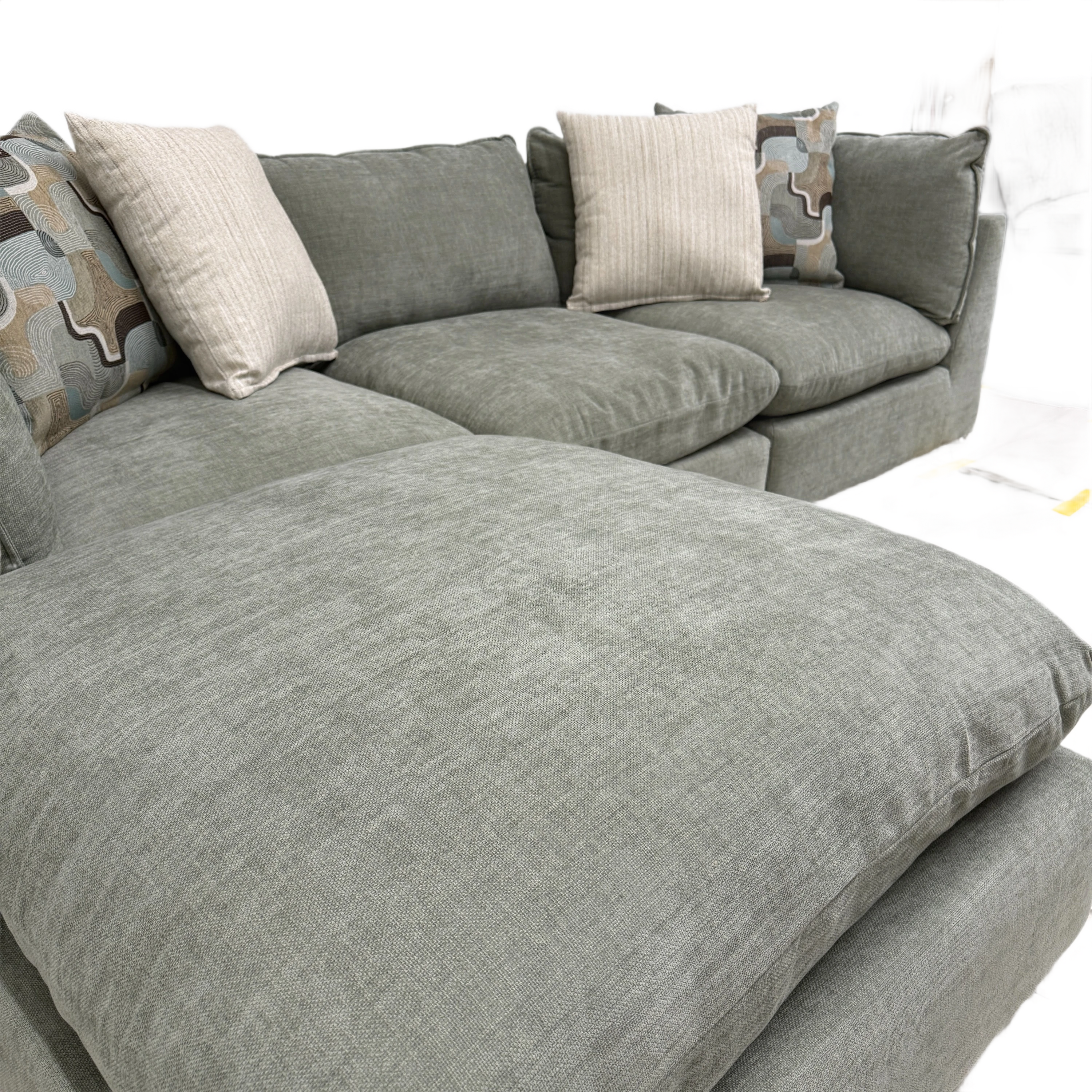 Willow 5-Piece Modular Sectional with Ottoman