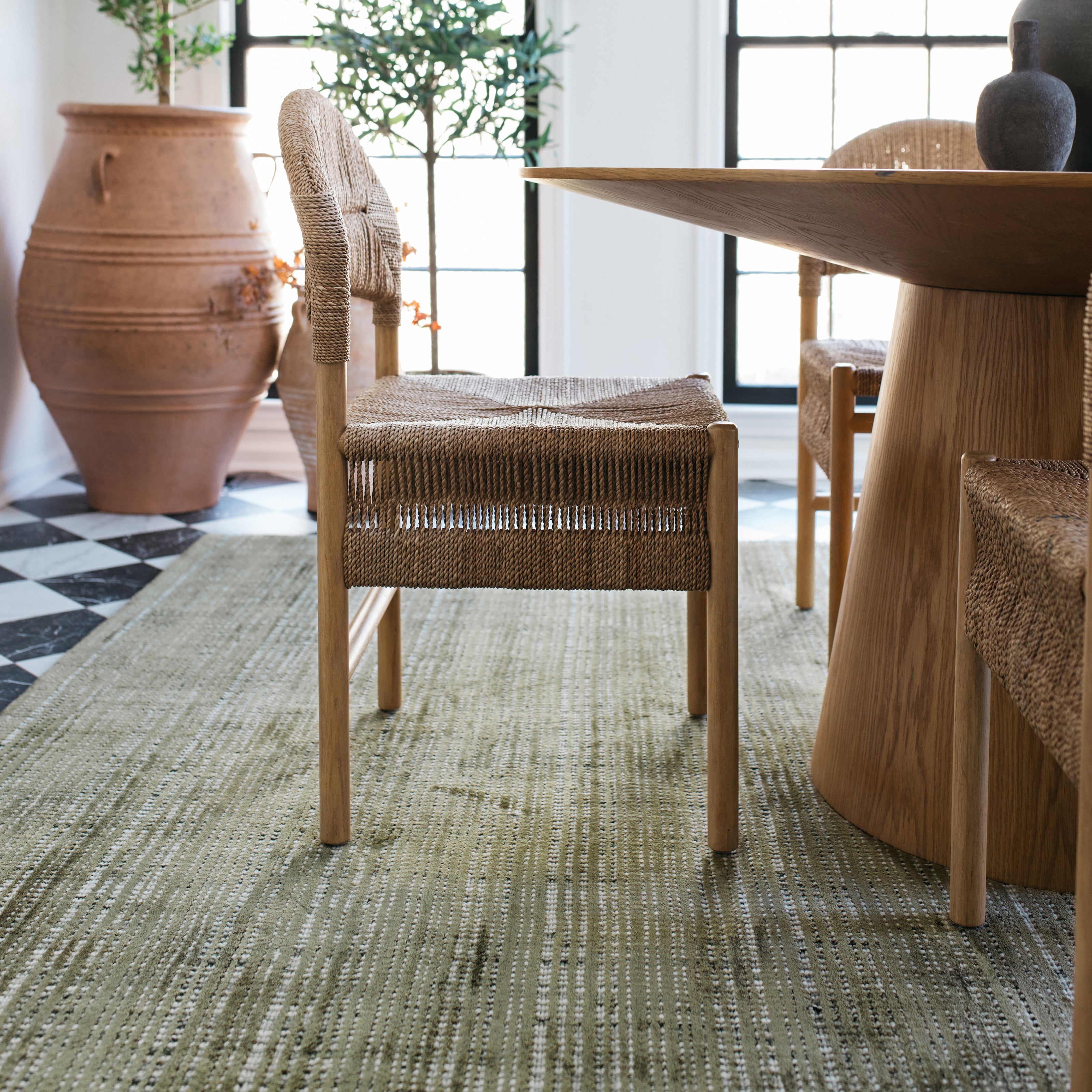 Oriental Weavers Circa CIR07 Green/Ivory Area Rug