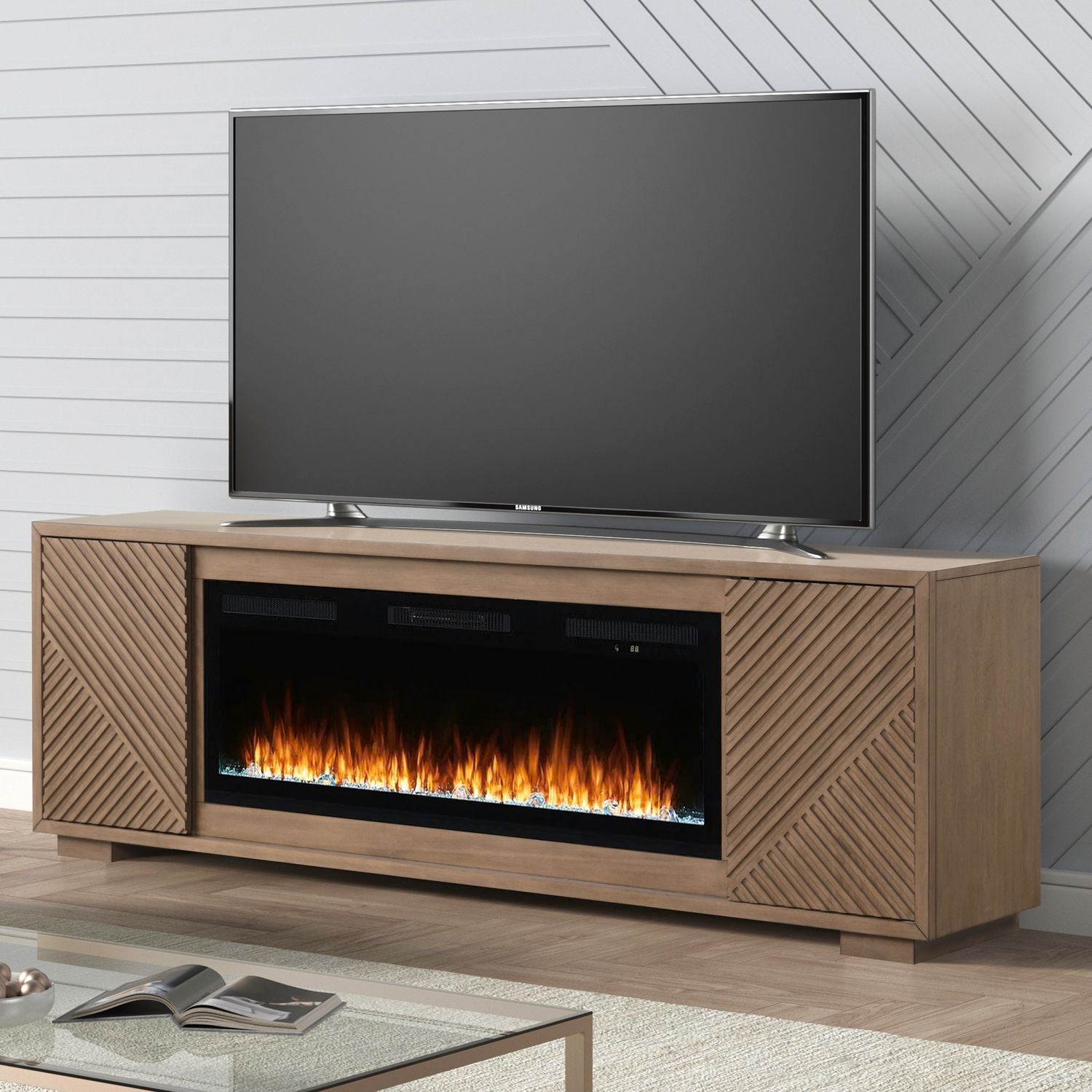 214 84 Inch Console w/ Fire FTS