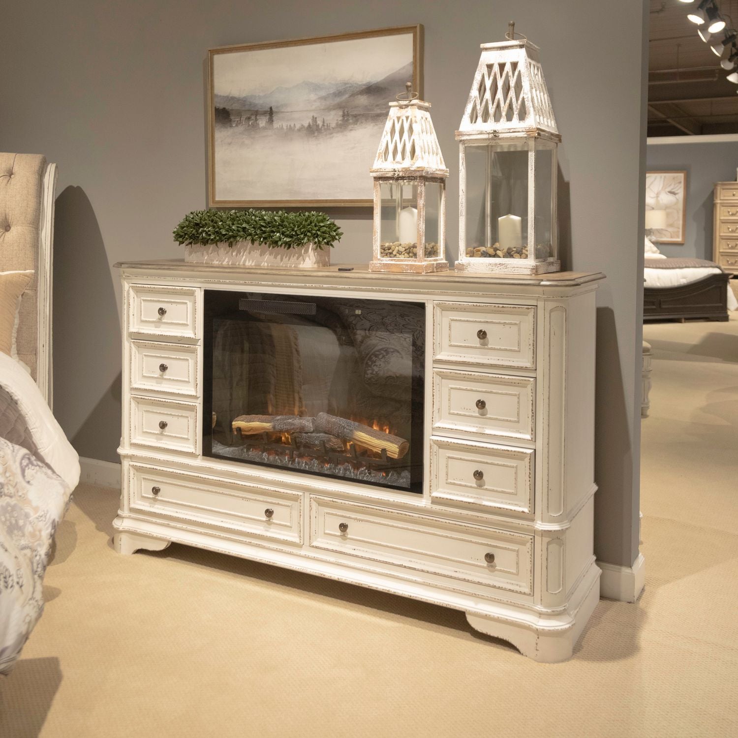 244 8 Drawer Dresser w/ Fire FTS