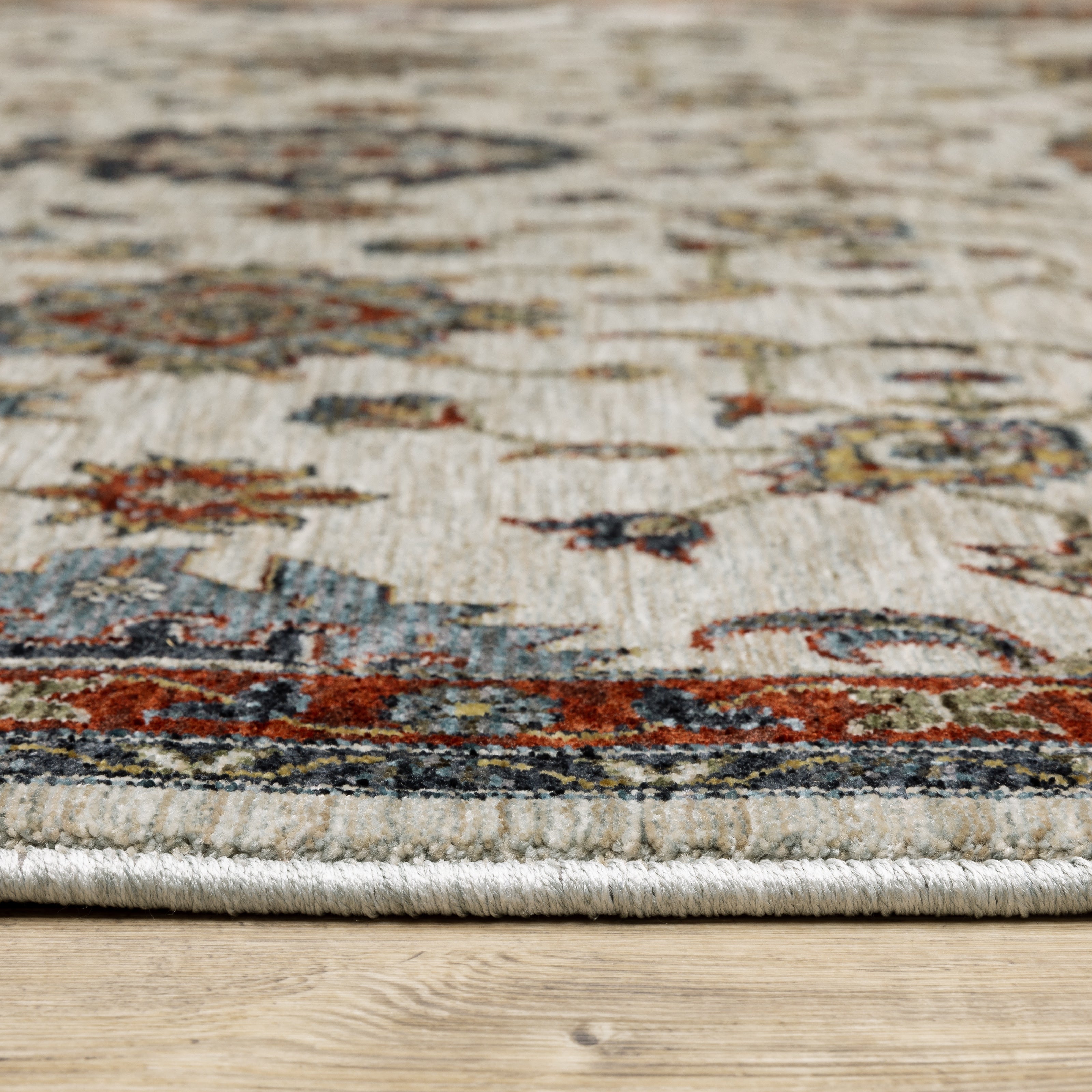 Oriental Weavers Aberdeen 751W Ivory/Multi Area Rug