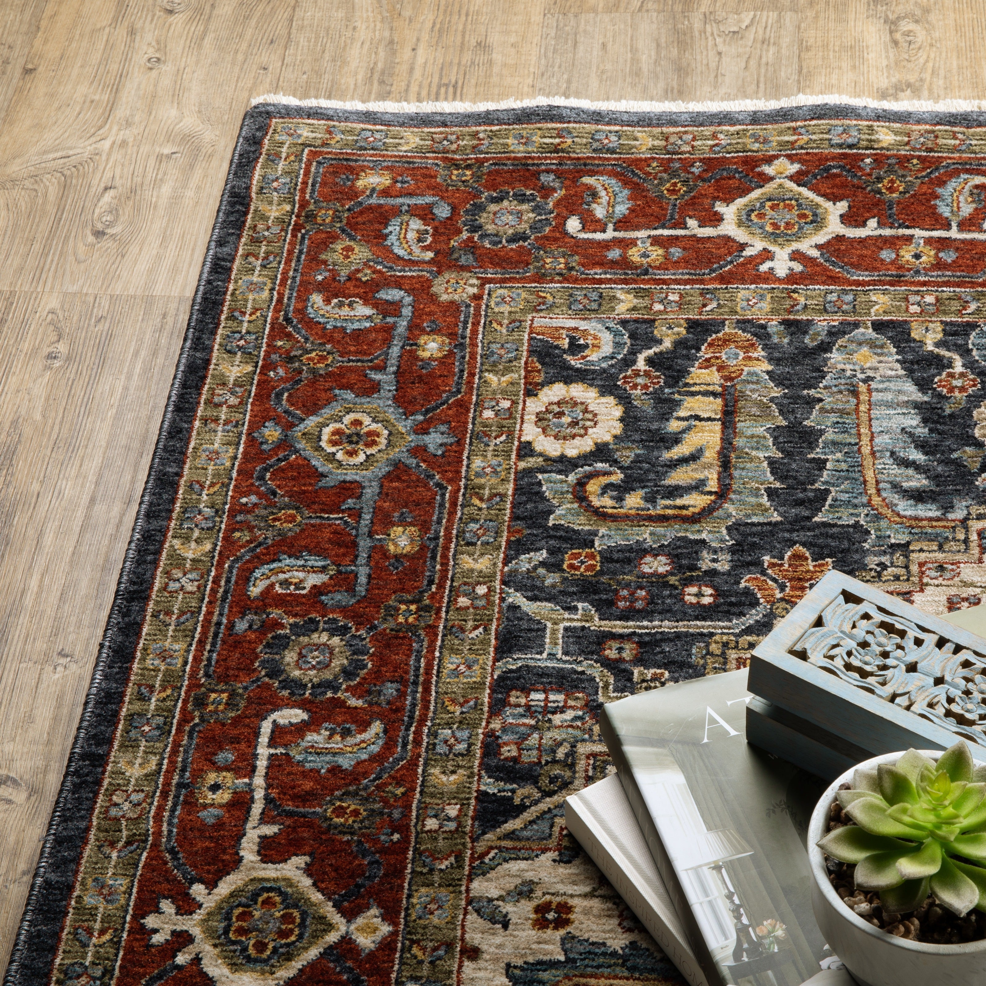 Oriental Weavers Aberdeen 752W Ivory/Red Area Rug