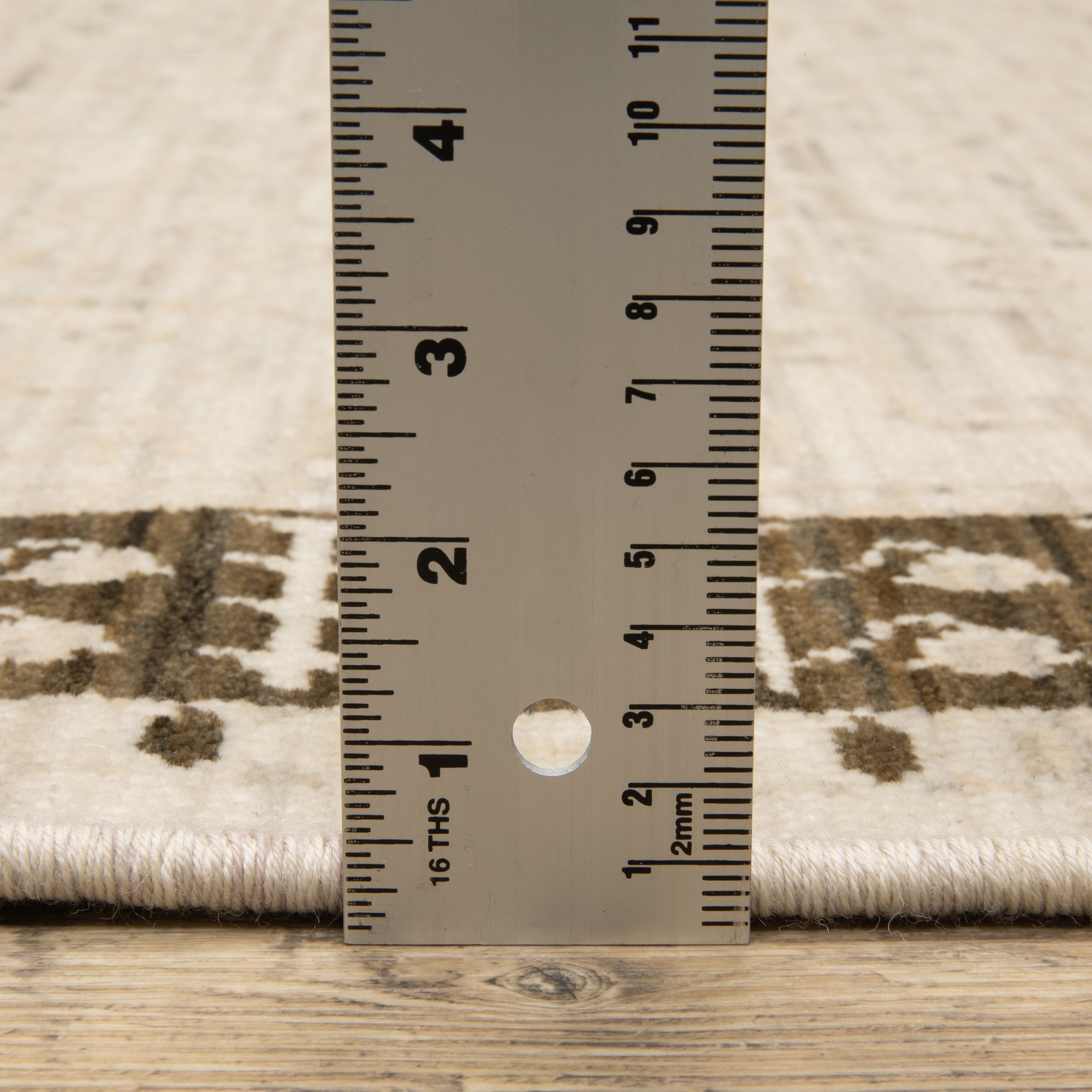 Oriental Weavers Acacia ACA02 Beige/Brown Area Rug