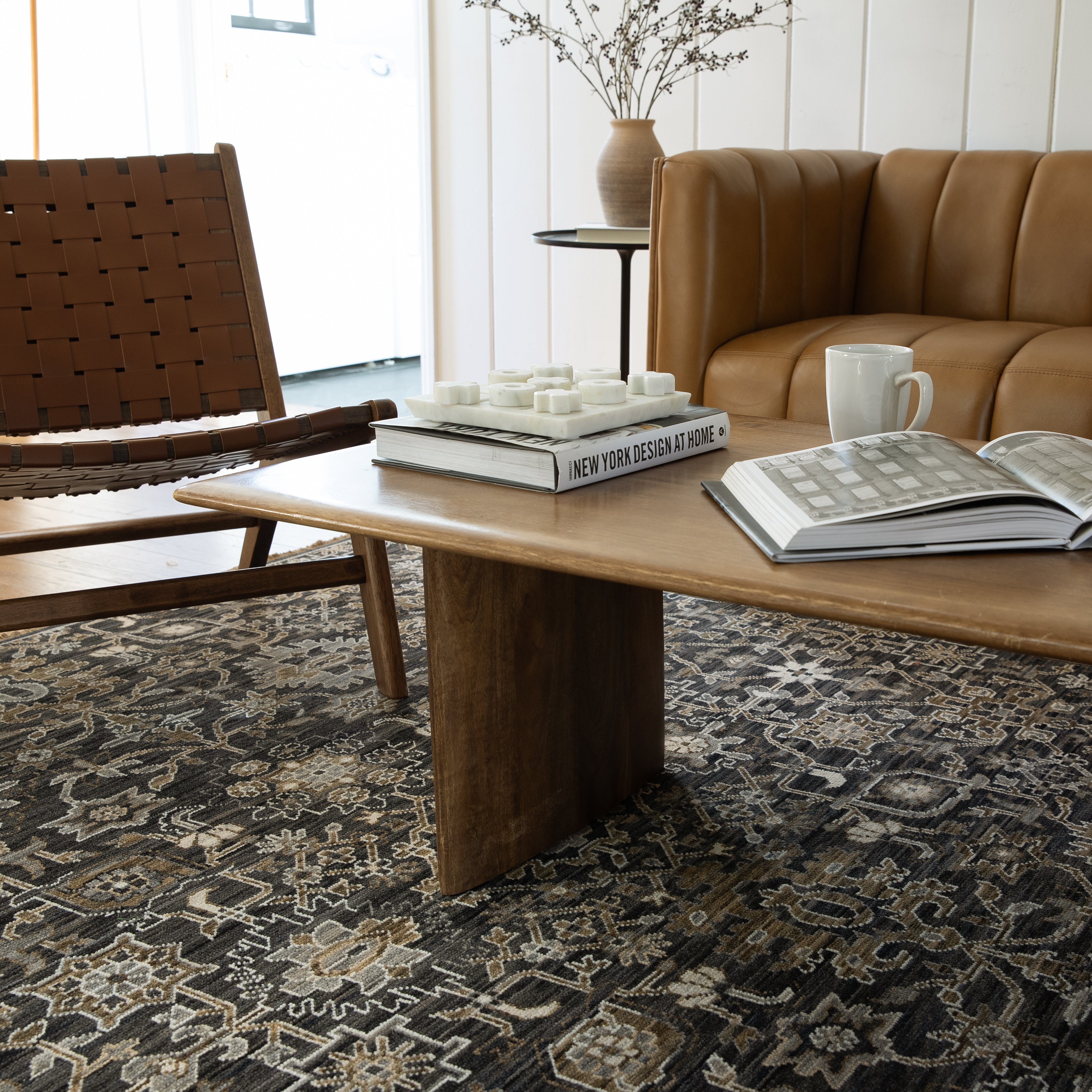 Oriental Weavers Acacia ACA05 Black/Tan Area Rug