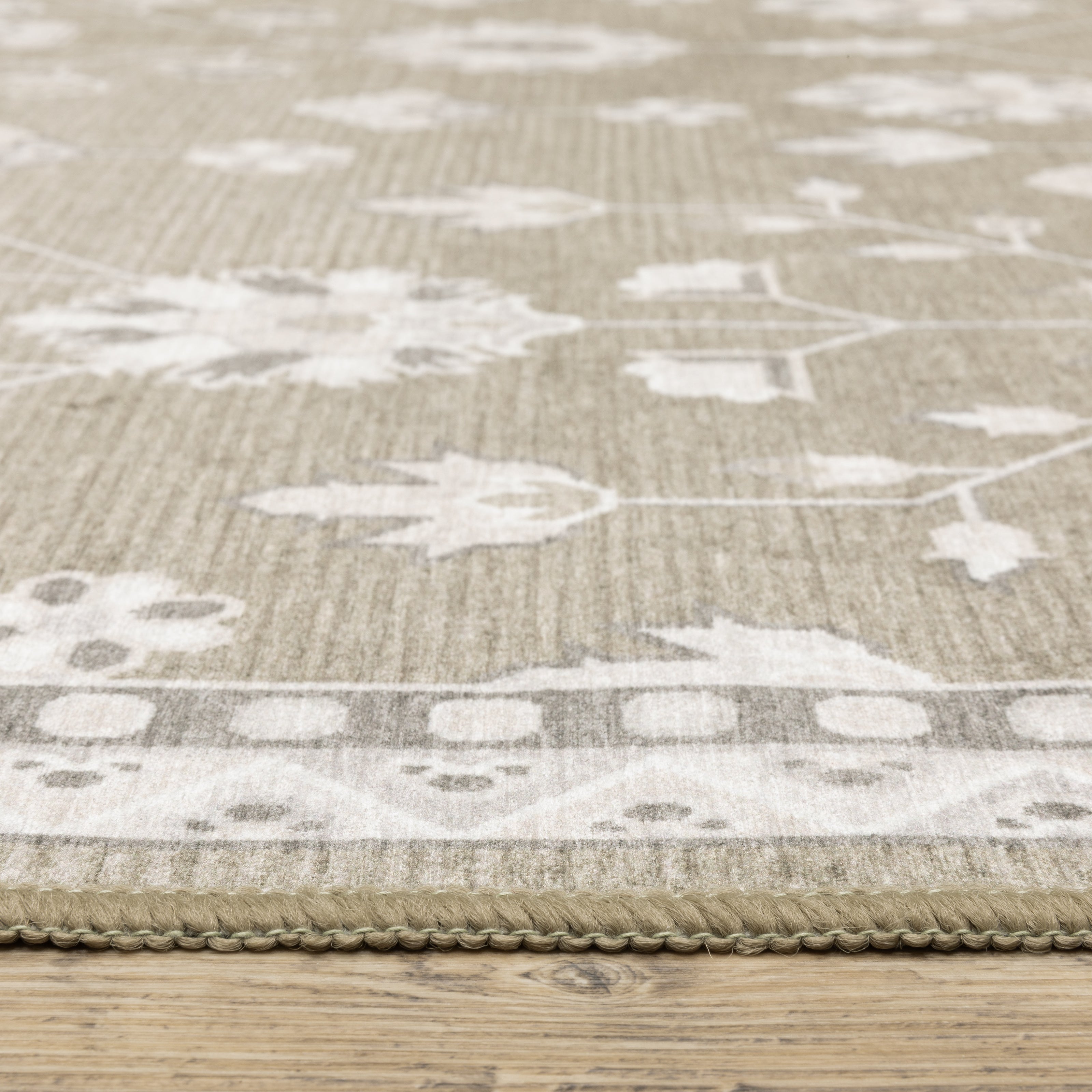 Oriental Weavers Addison ADD07 Brown/Ivory Area Rug