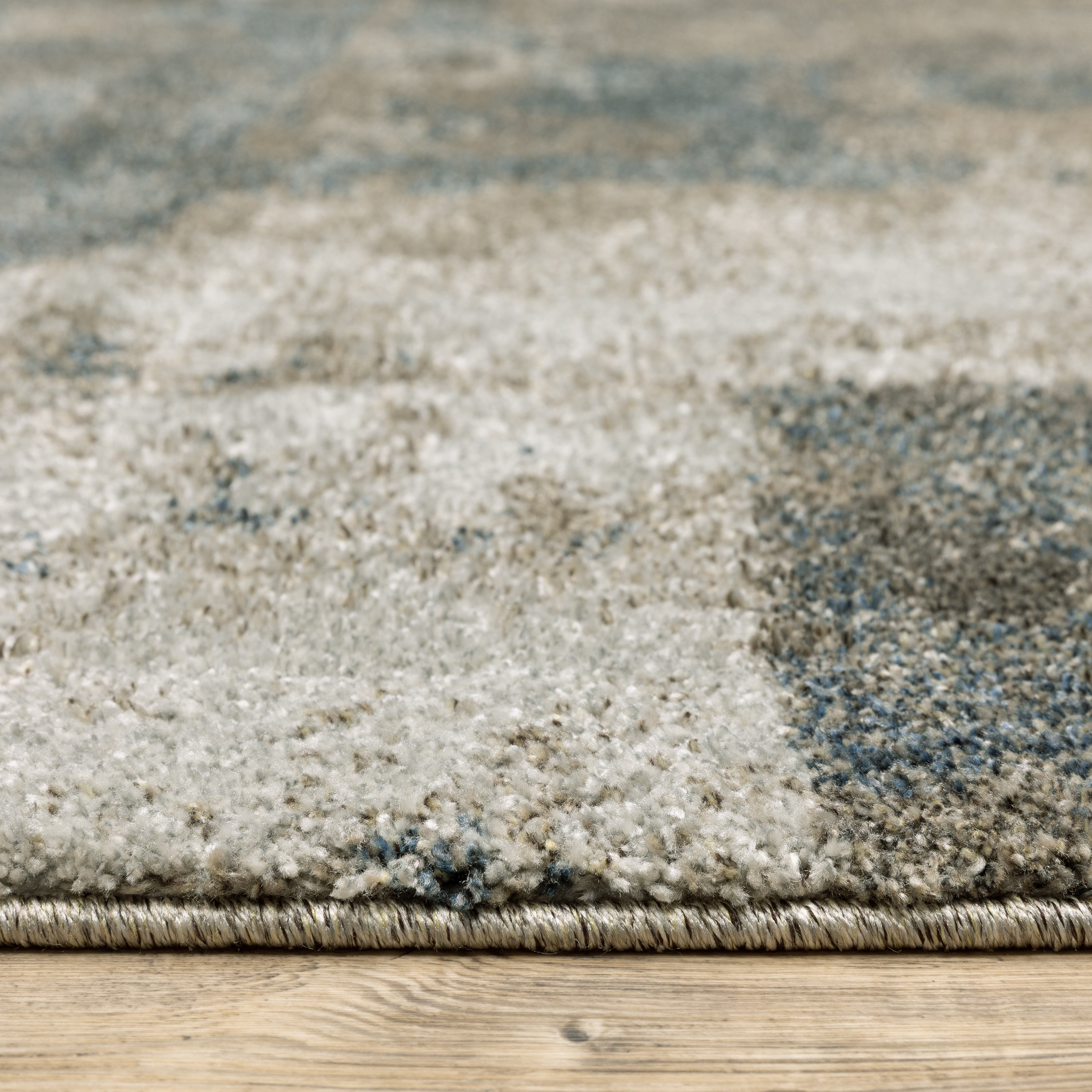 Oriental Weavers Alton 532B Blue/Brown Area Rug