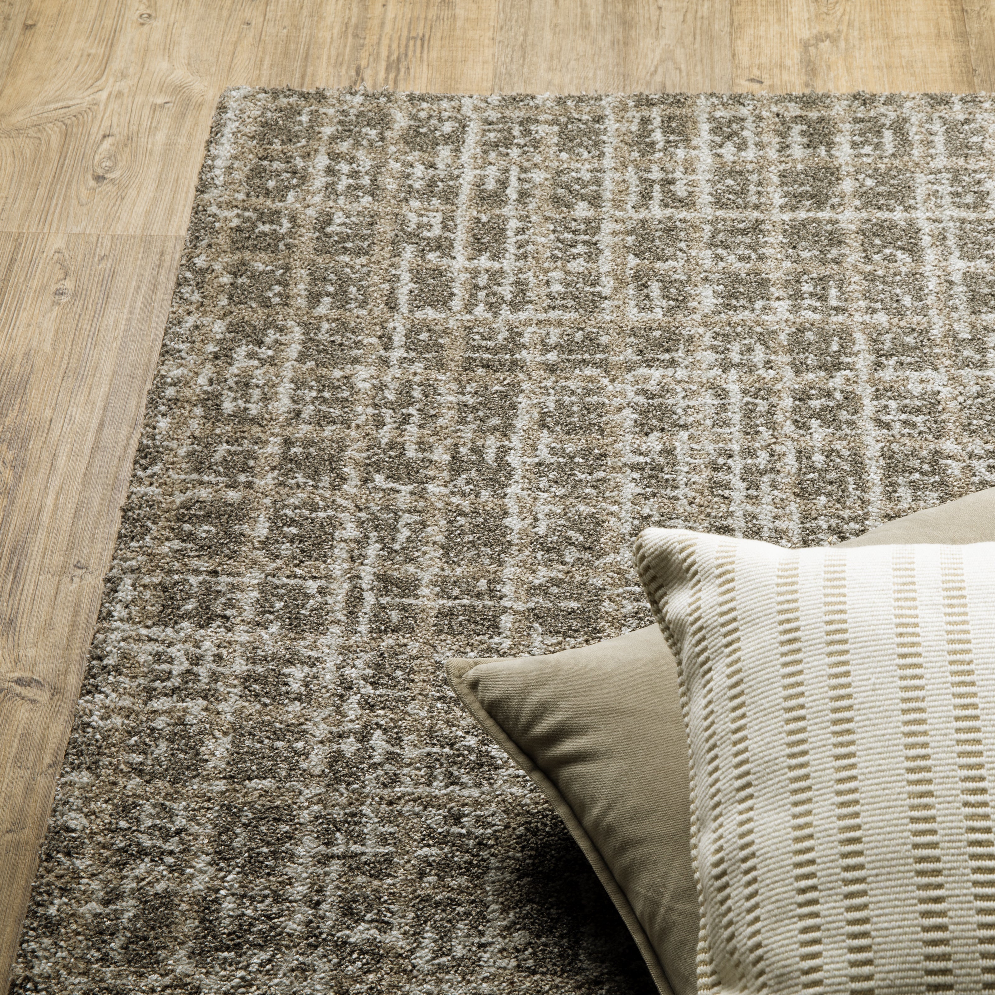 Oriental Weavers Alton 90N Brown/Beige Area Rug