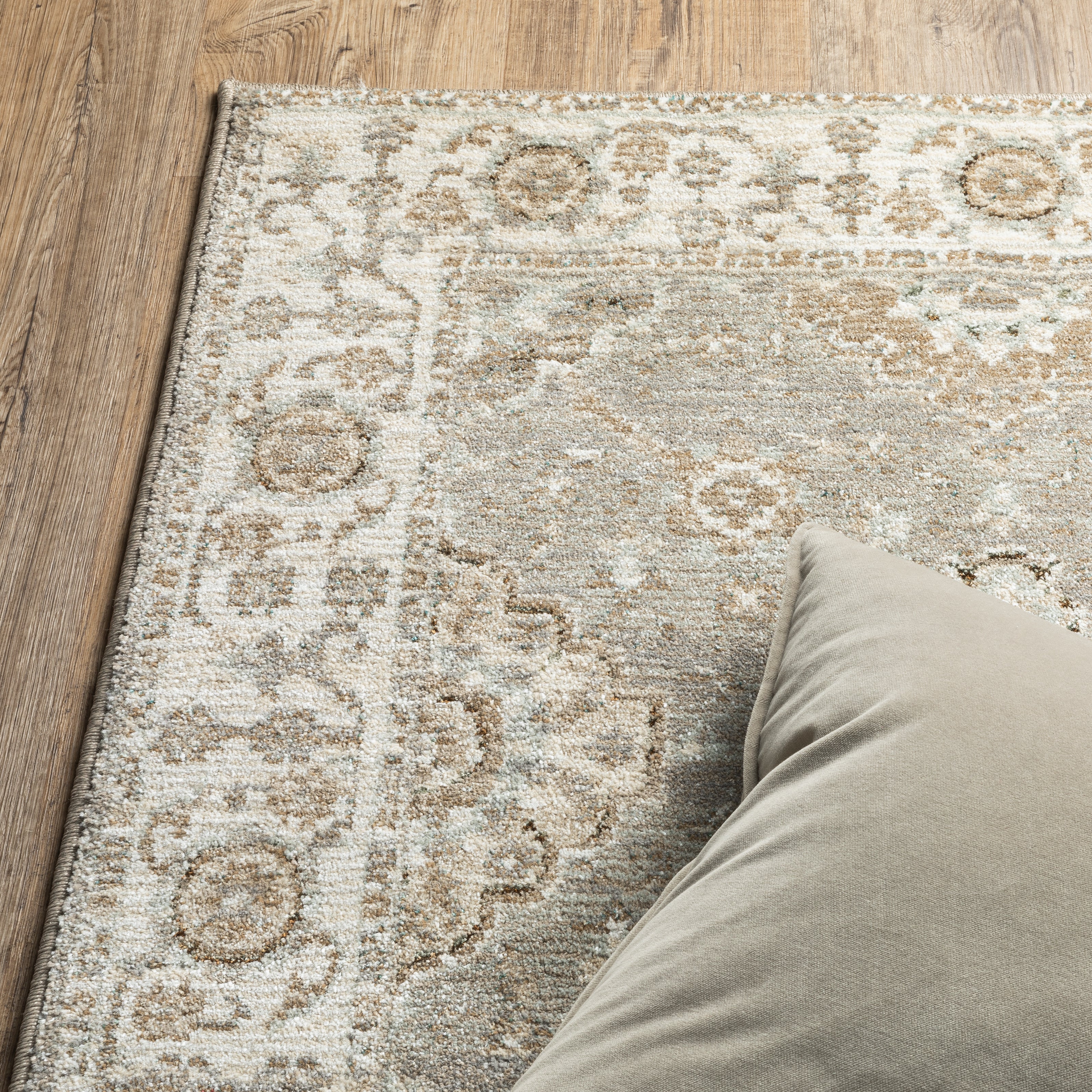 Oriental Weavers Andorra / 8929h Area Rug
