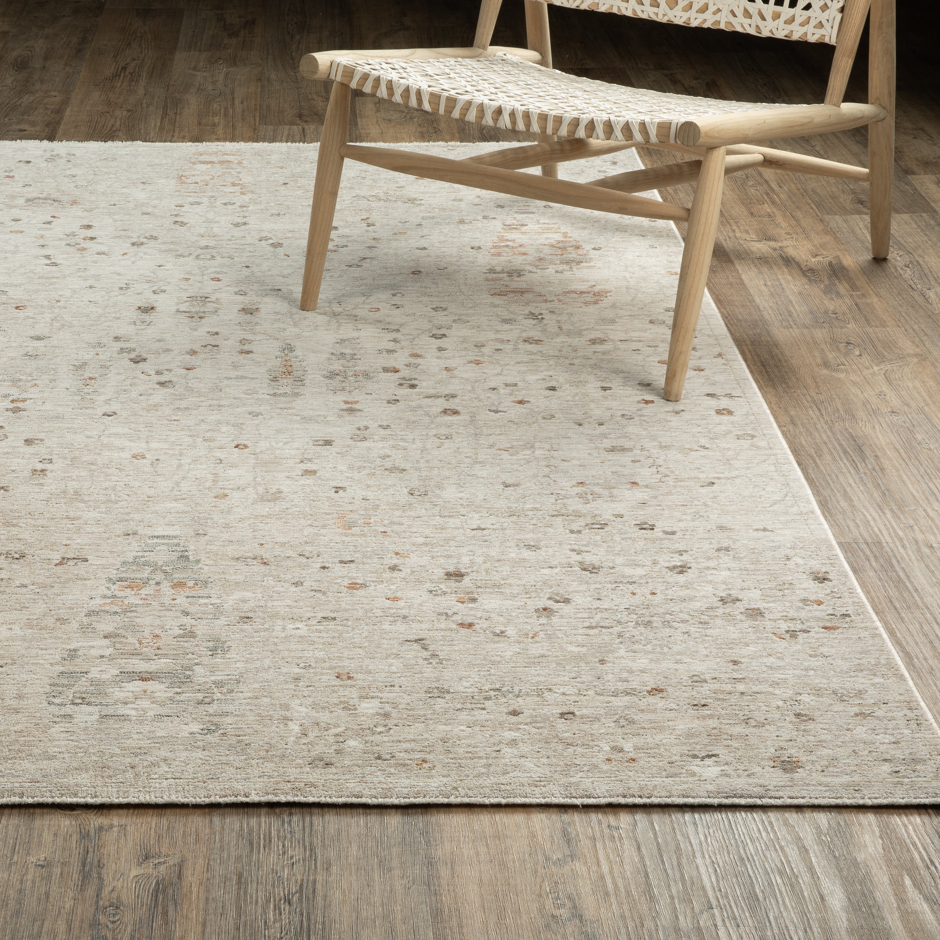 Oriental Weavers Avalon AVA01 Ivory/Beige Area Rug