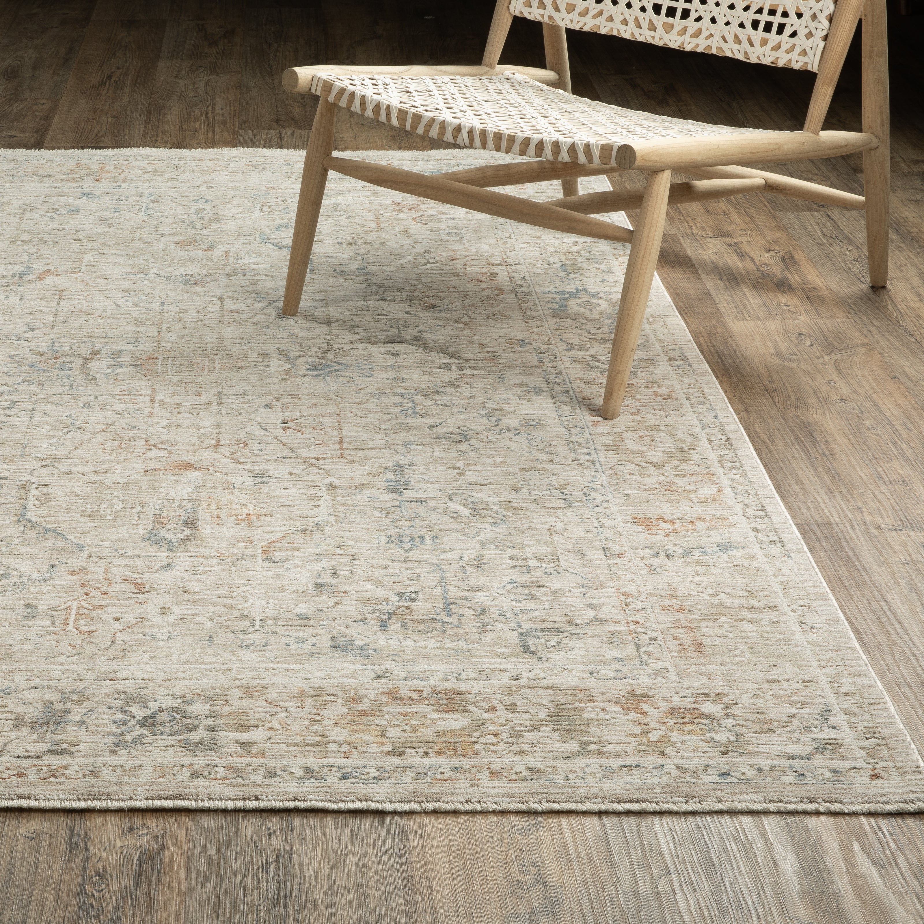 Oriental Weavers Avalon AVA02 Beige/Blue Area Rug
