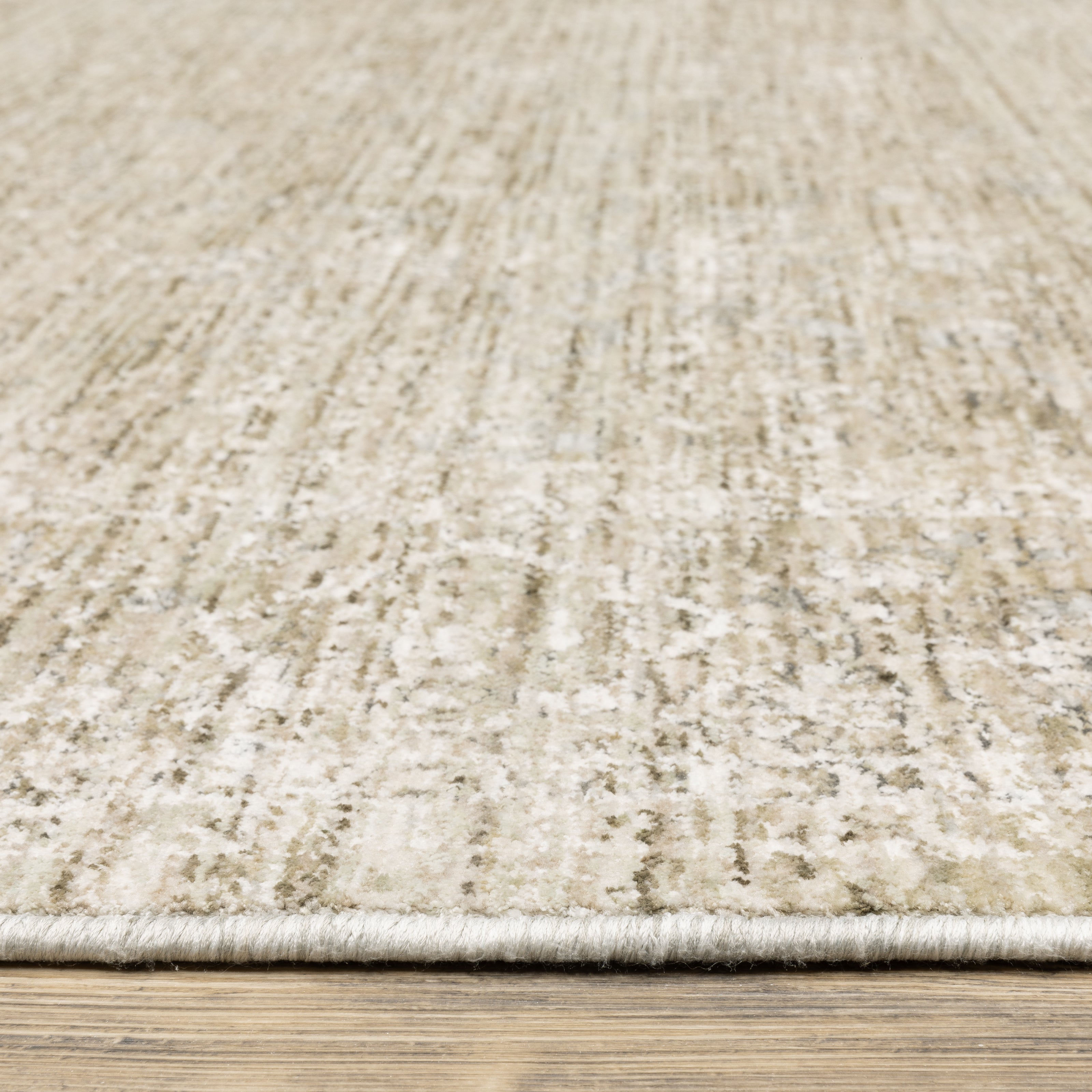 Oriental Weavers Avalon AVA07 Beige/Grey Area Rug