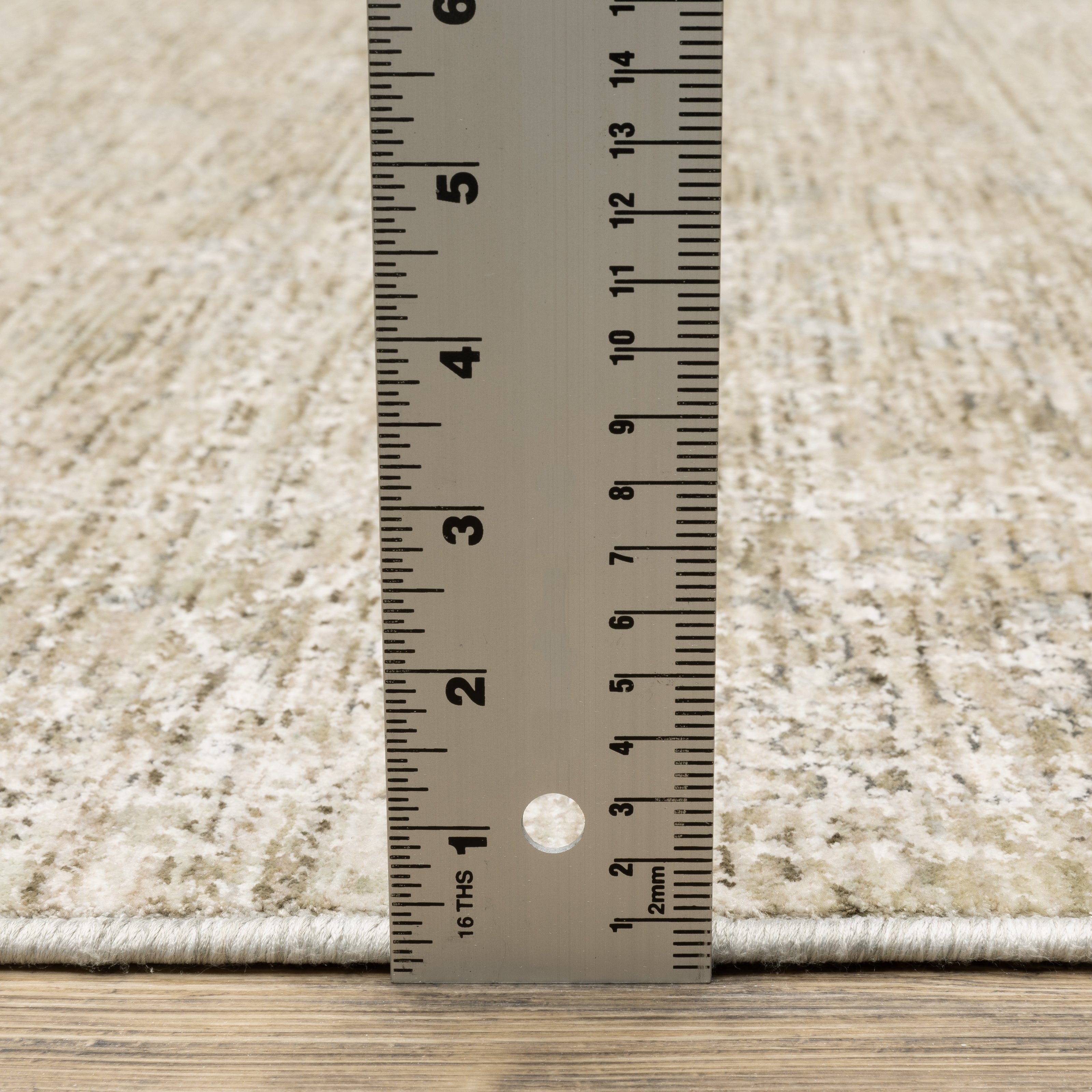 Oriental Weavers Avalon AVA07 Beige/Grey Area Rug