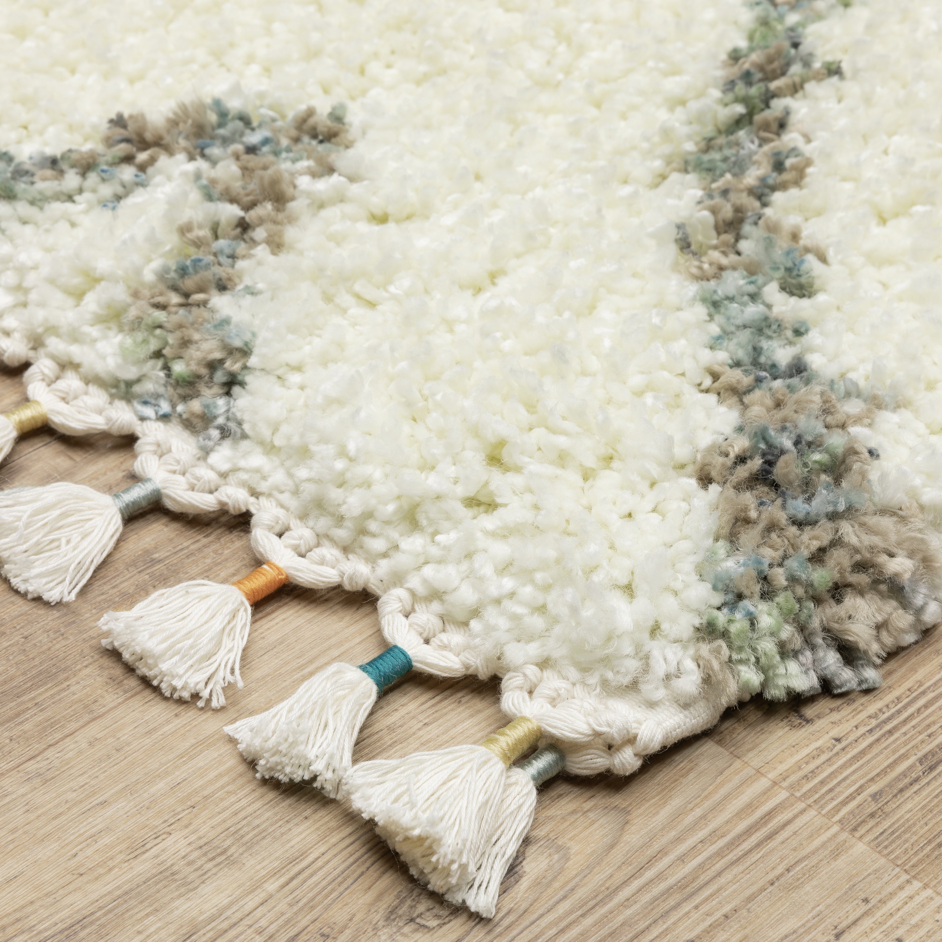 Oriental Weavers Axis AX03A Ivory/Multi Area Rug