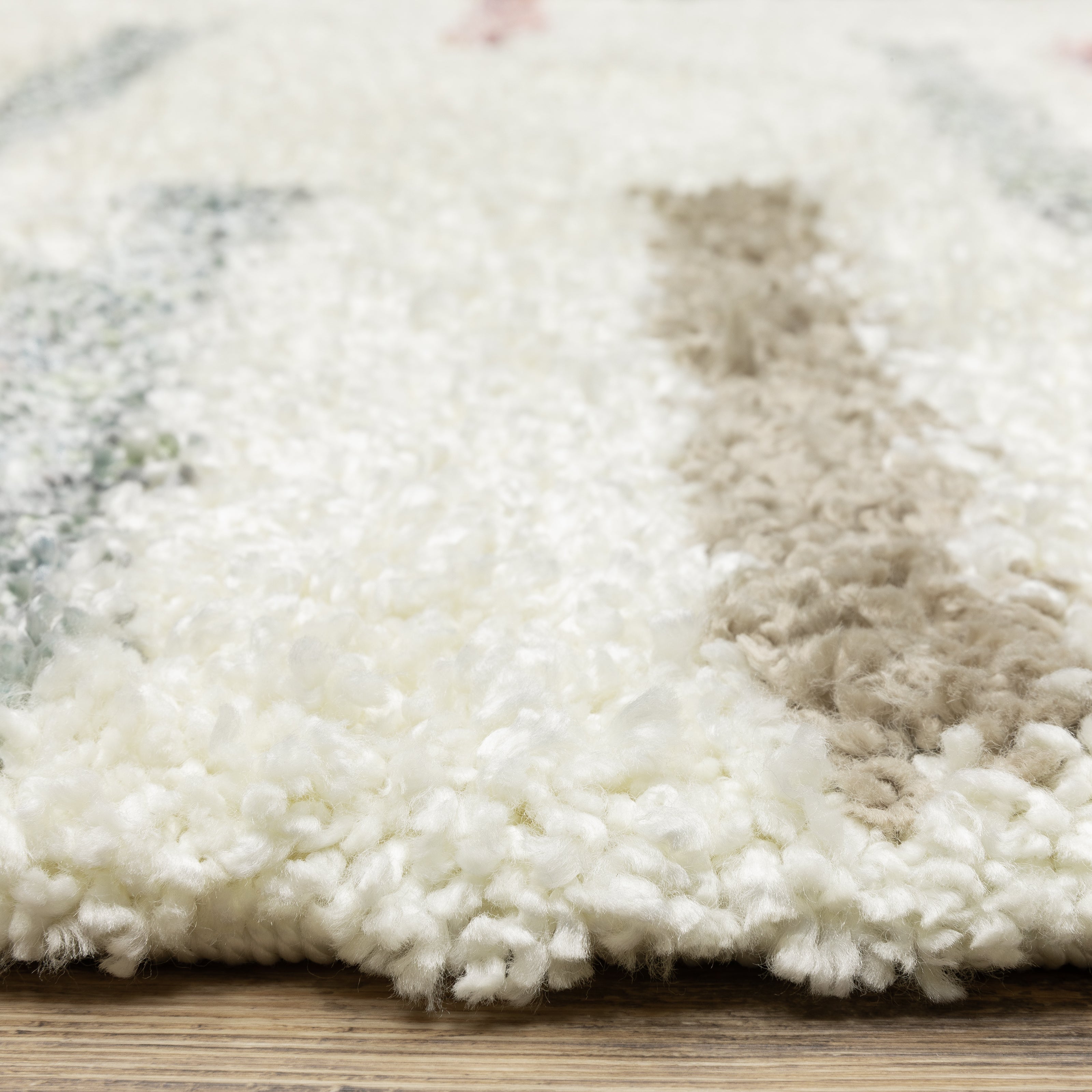 Oriental Weavers Axis AX04A Ivory/Multi Area Rug