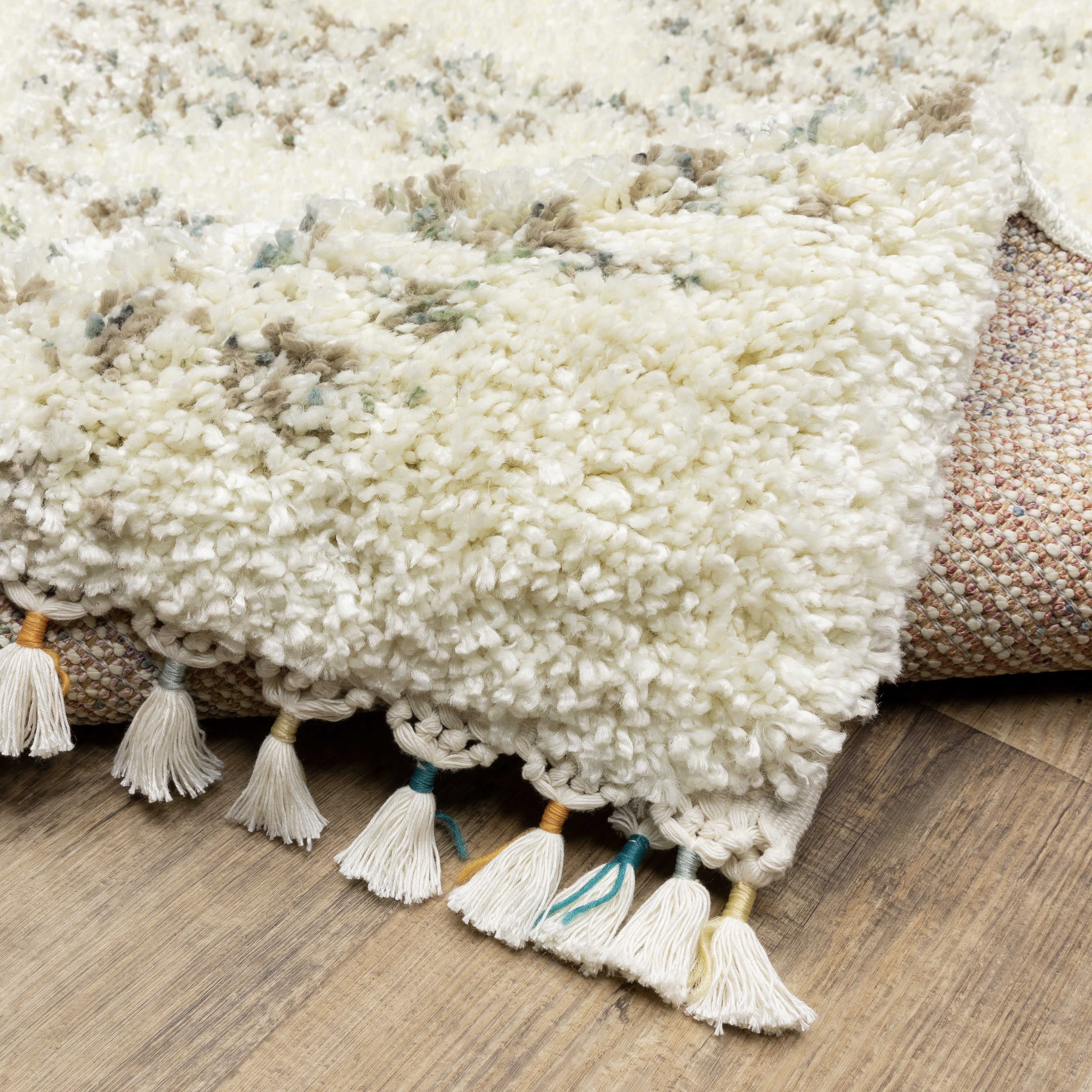 Oriental Weavers Axis AX05A Ivory/Multi Area Rug