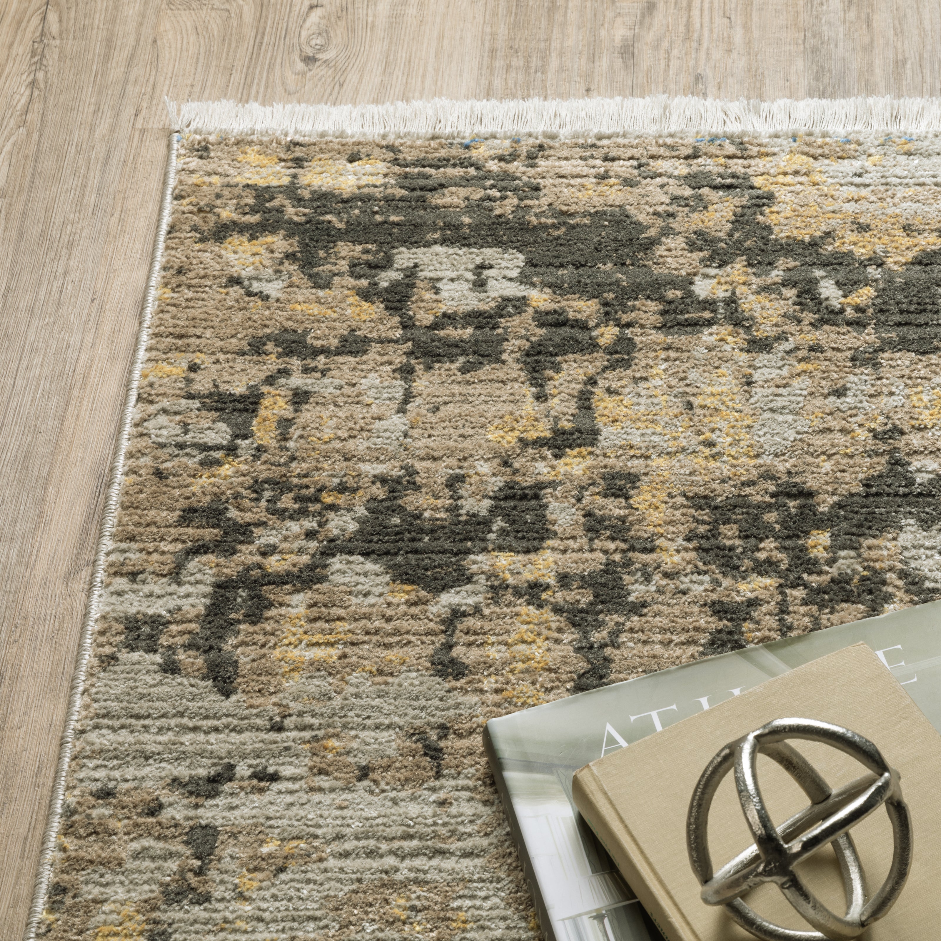 Oriental Weavers Bauer 2061X Gold/Black Area Rug