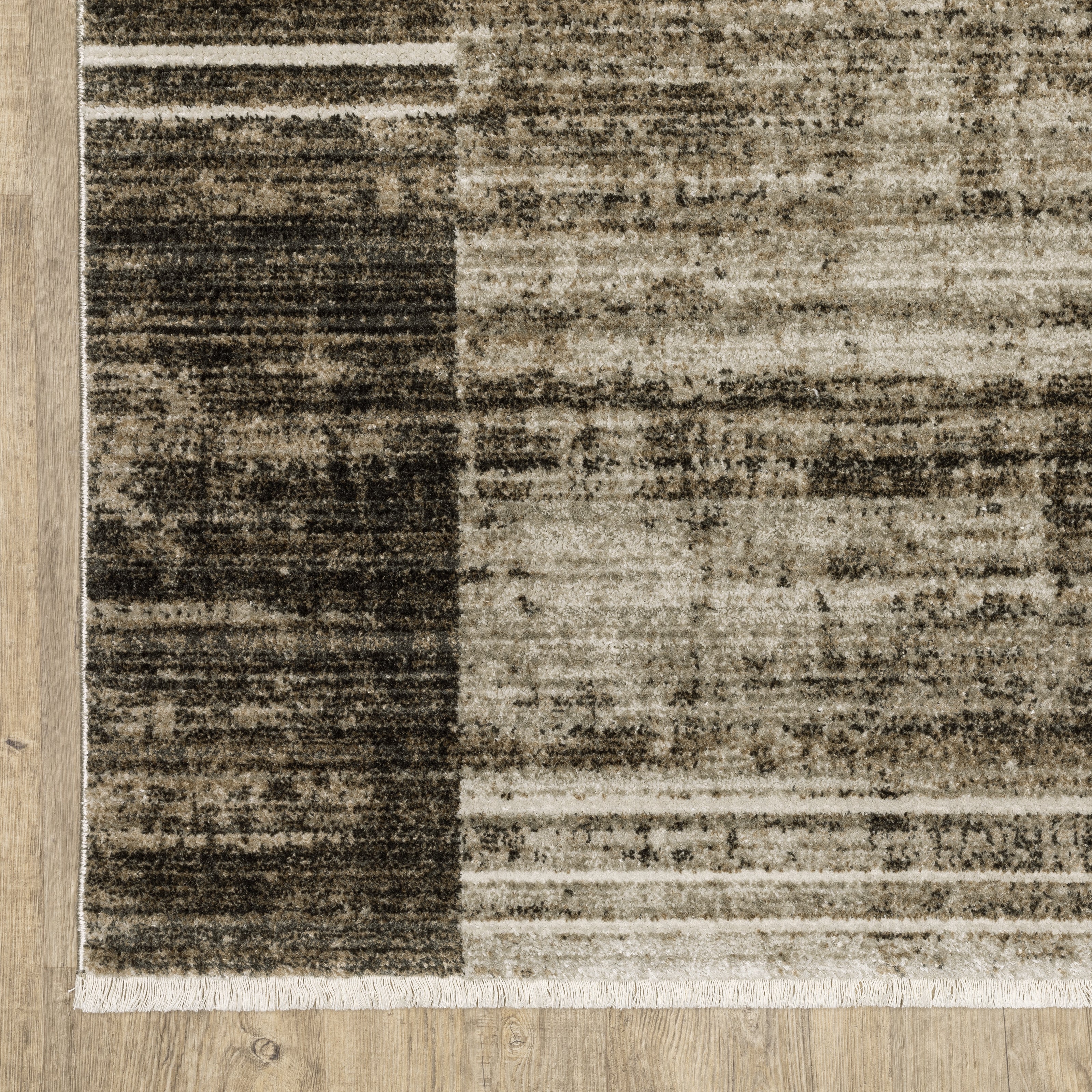 Oriental Weavers Bauer 90N Beige/Charcoal Area Rug
