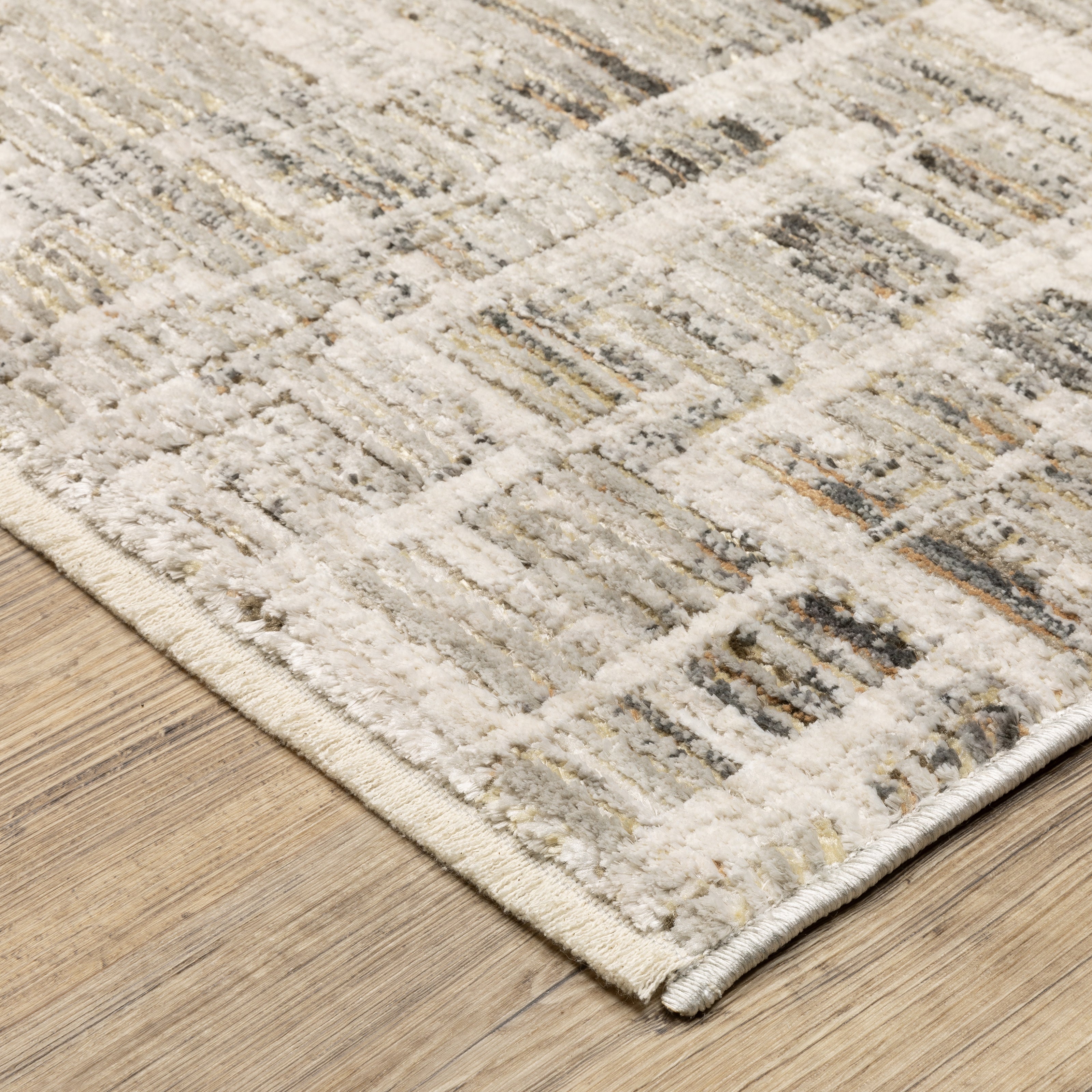 Oriental Weavers Branigan BRG08 Beige/Gold Area Rug