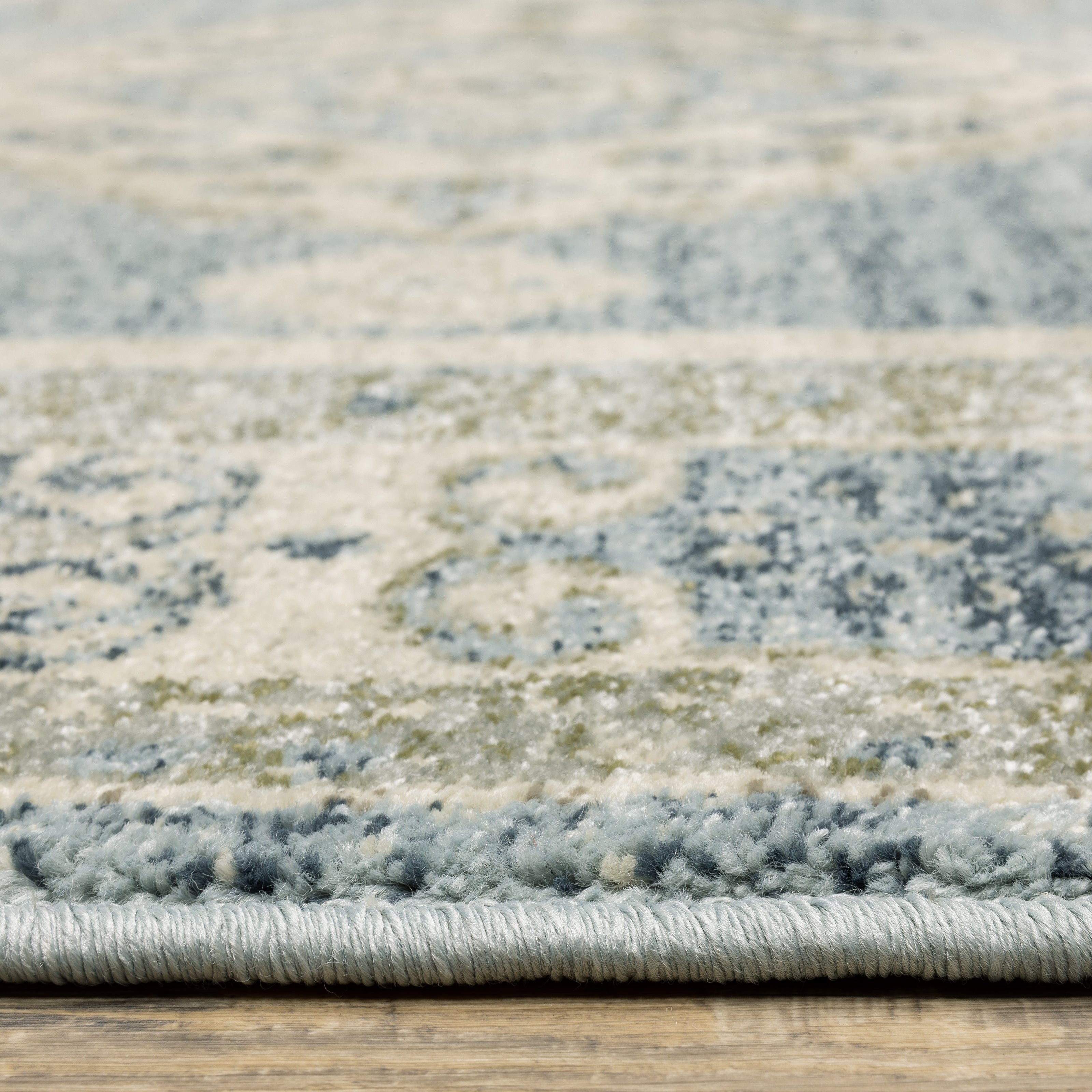 Oriental Weavers Branson BR03A Blue/Beige Area Rug