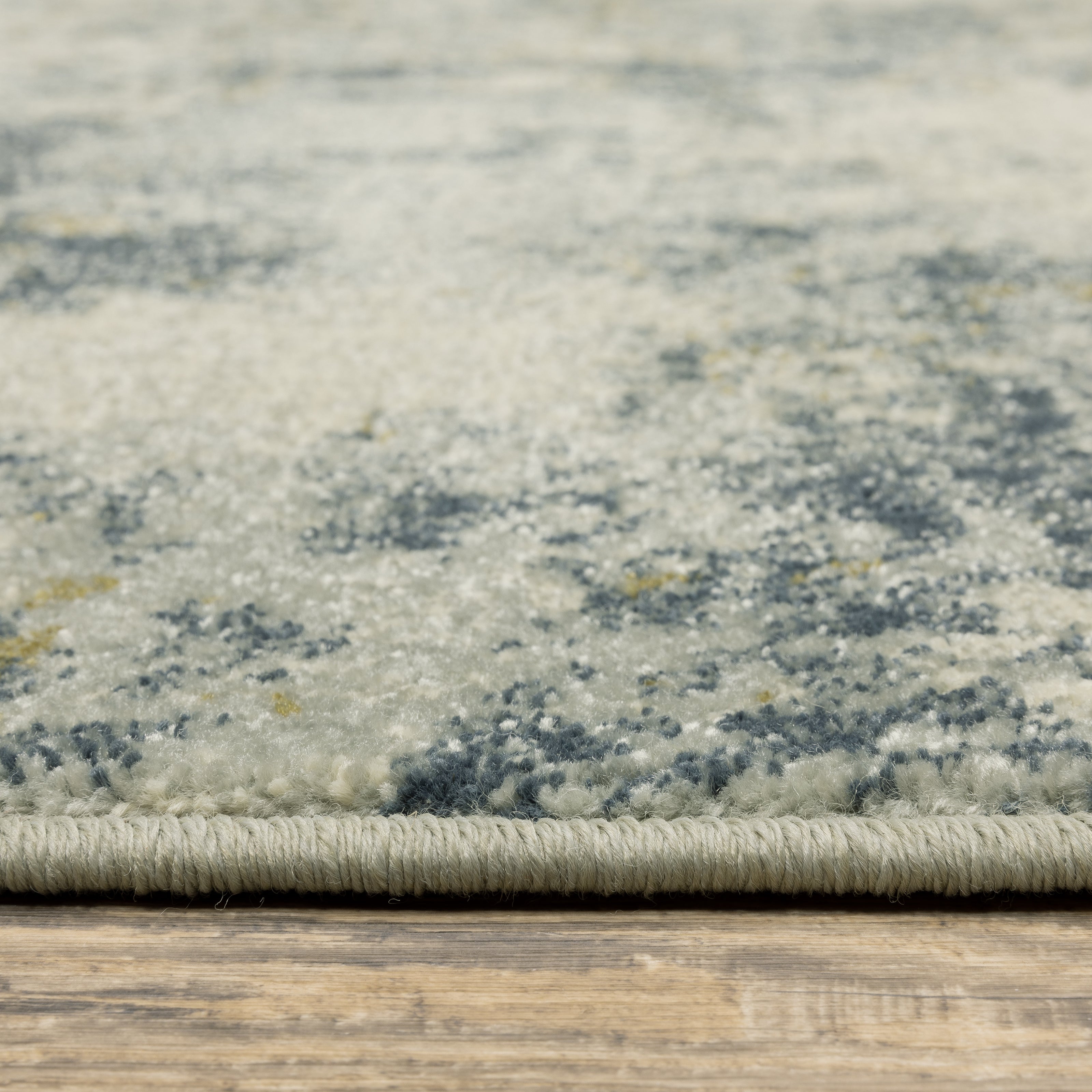 Oriental Weavers Branson BR12A Beige/Blue Area Rug