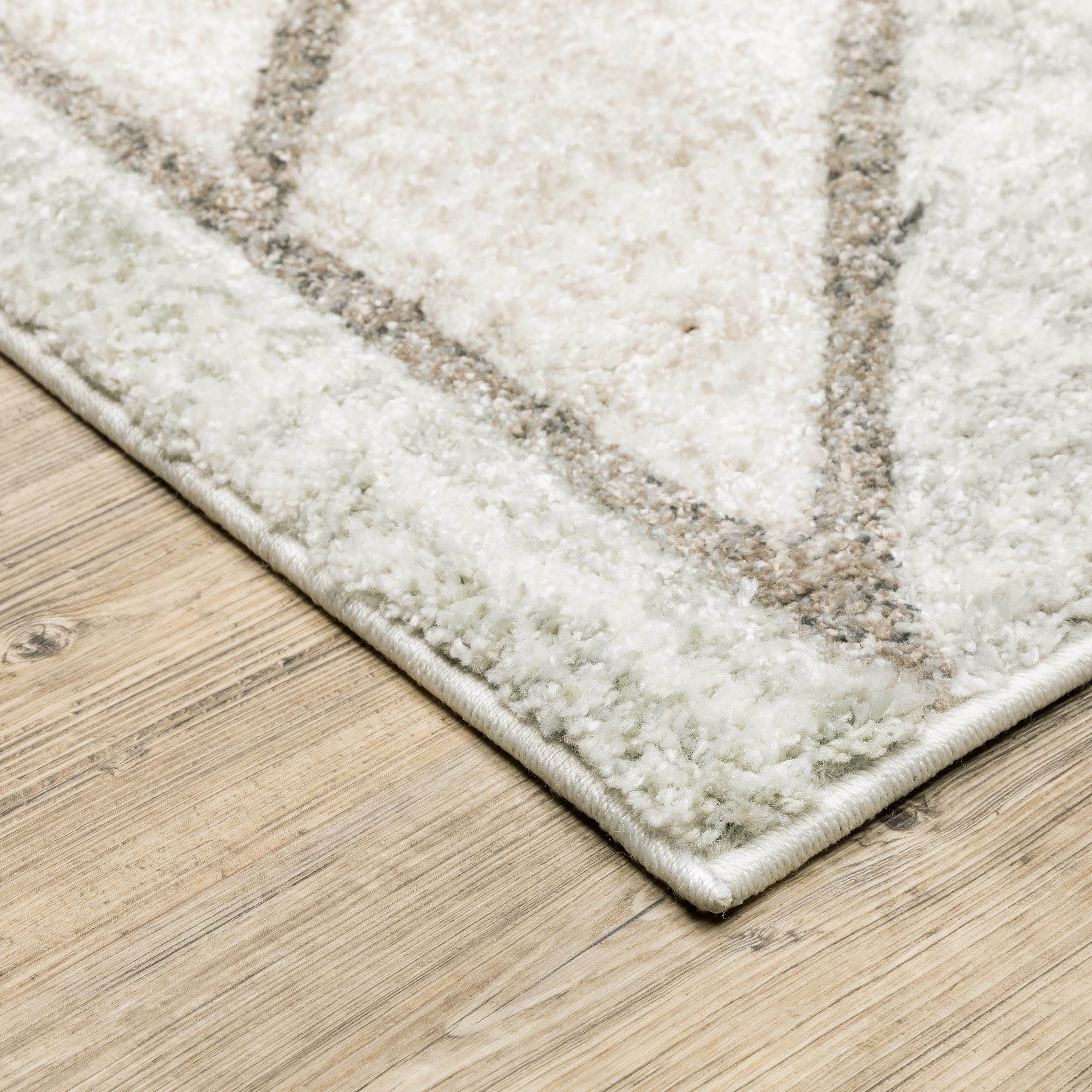 Oriental Weavers Cambria 5569B Grey/Beige Area Rug