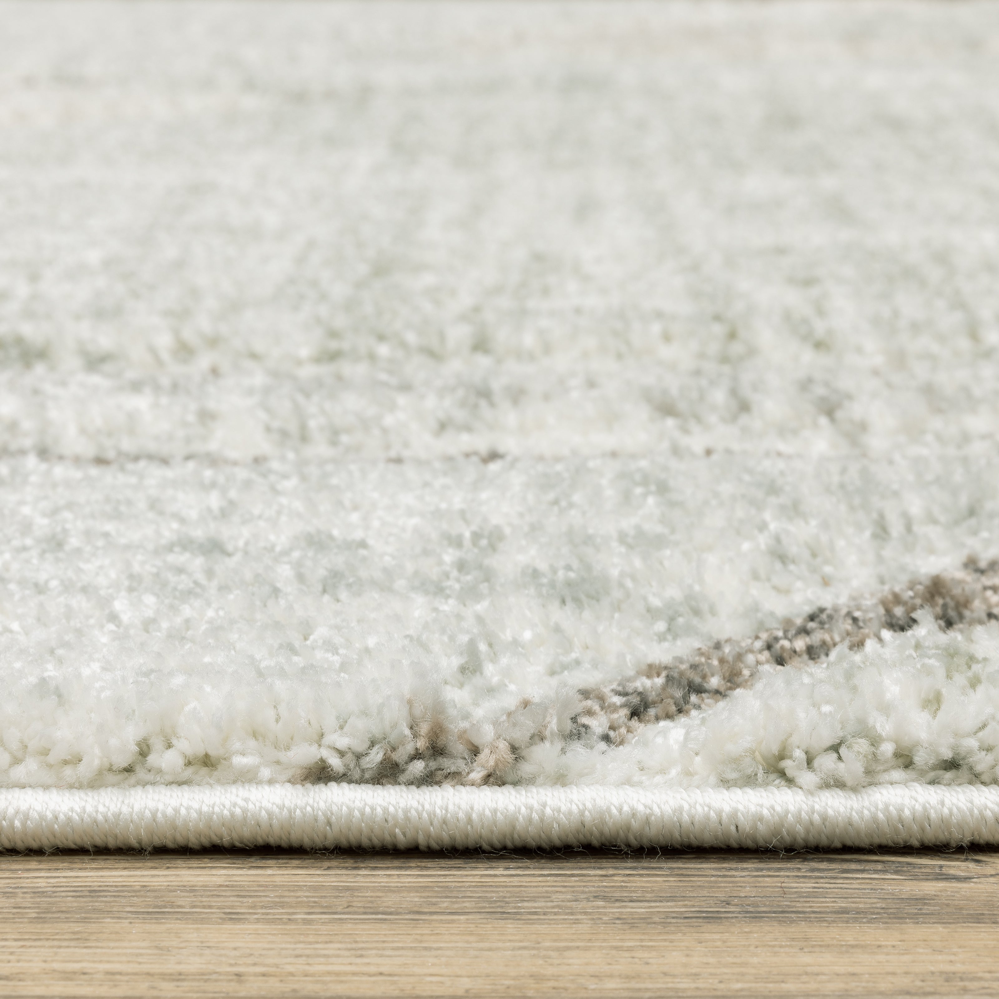 Oriental Weavers Cambria 5569B Grey/Beige Area Rug