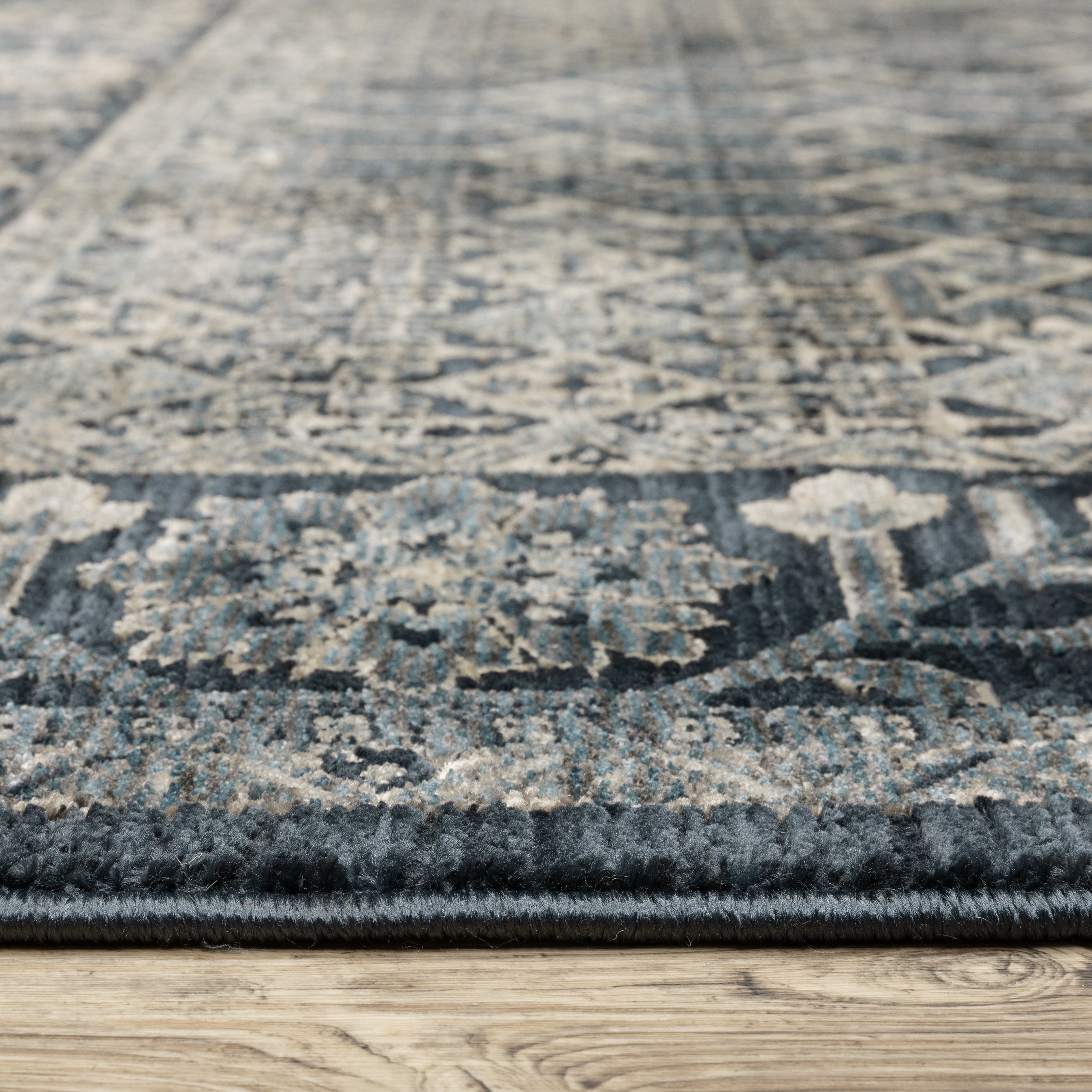 Oriental Weavers Capella CAP03 Blue/Ivory Area Rug
