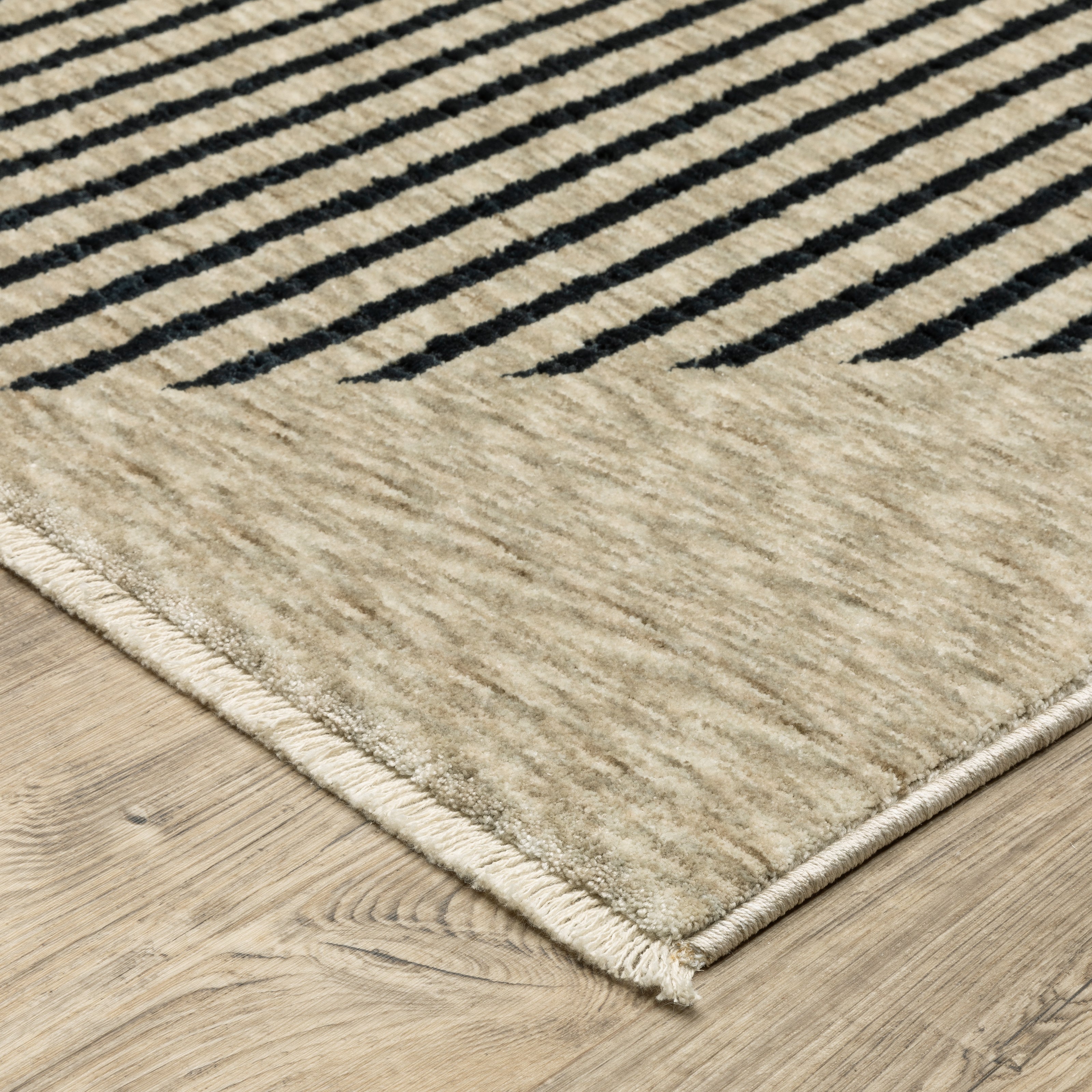 Oriental Weavers Capella CAP04 Beige/Blue Area Rug