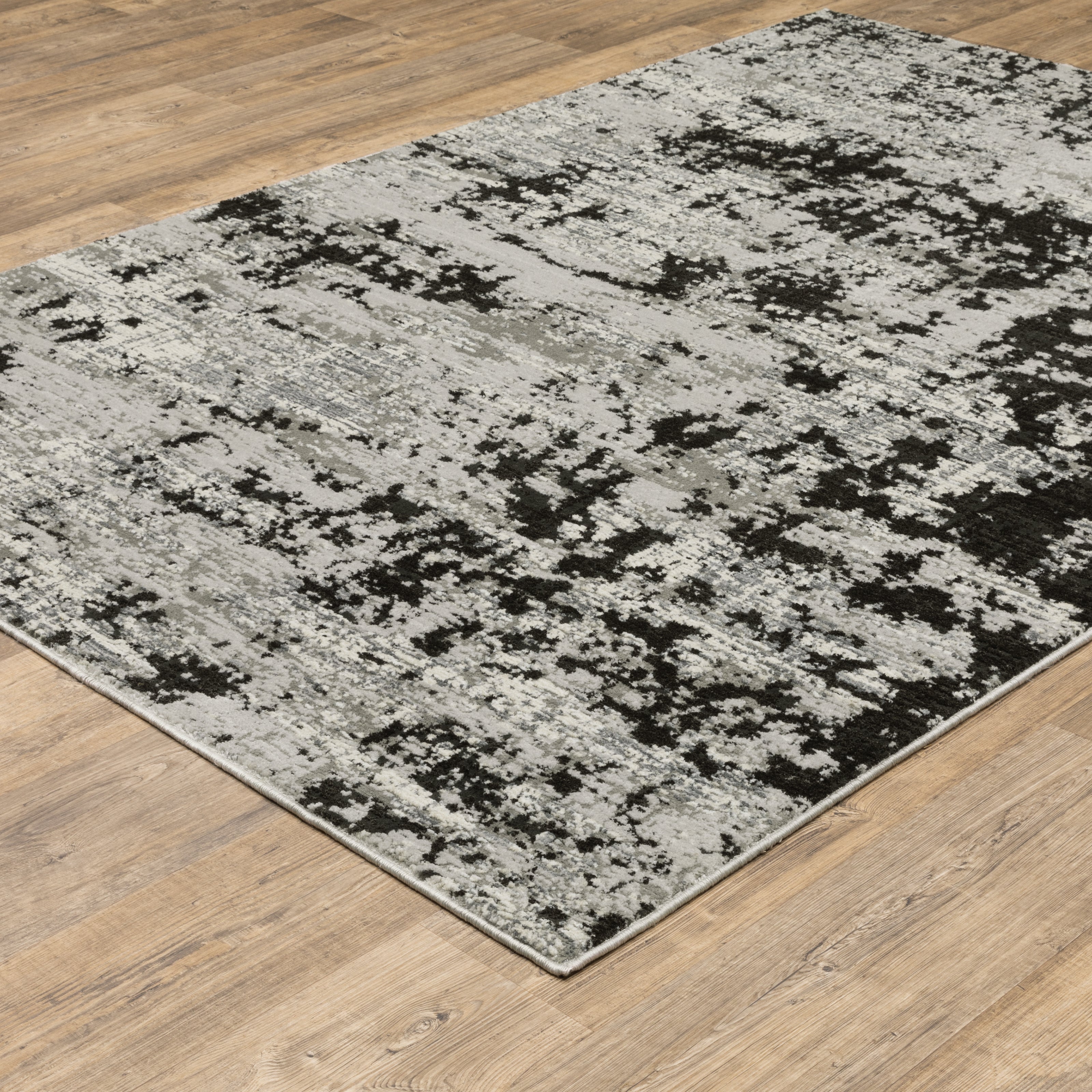 Oriental Weavers Caravan 4153Q Grey/Black Area Rug