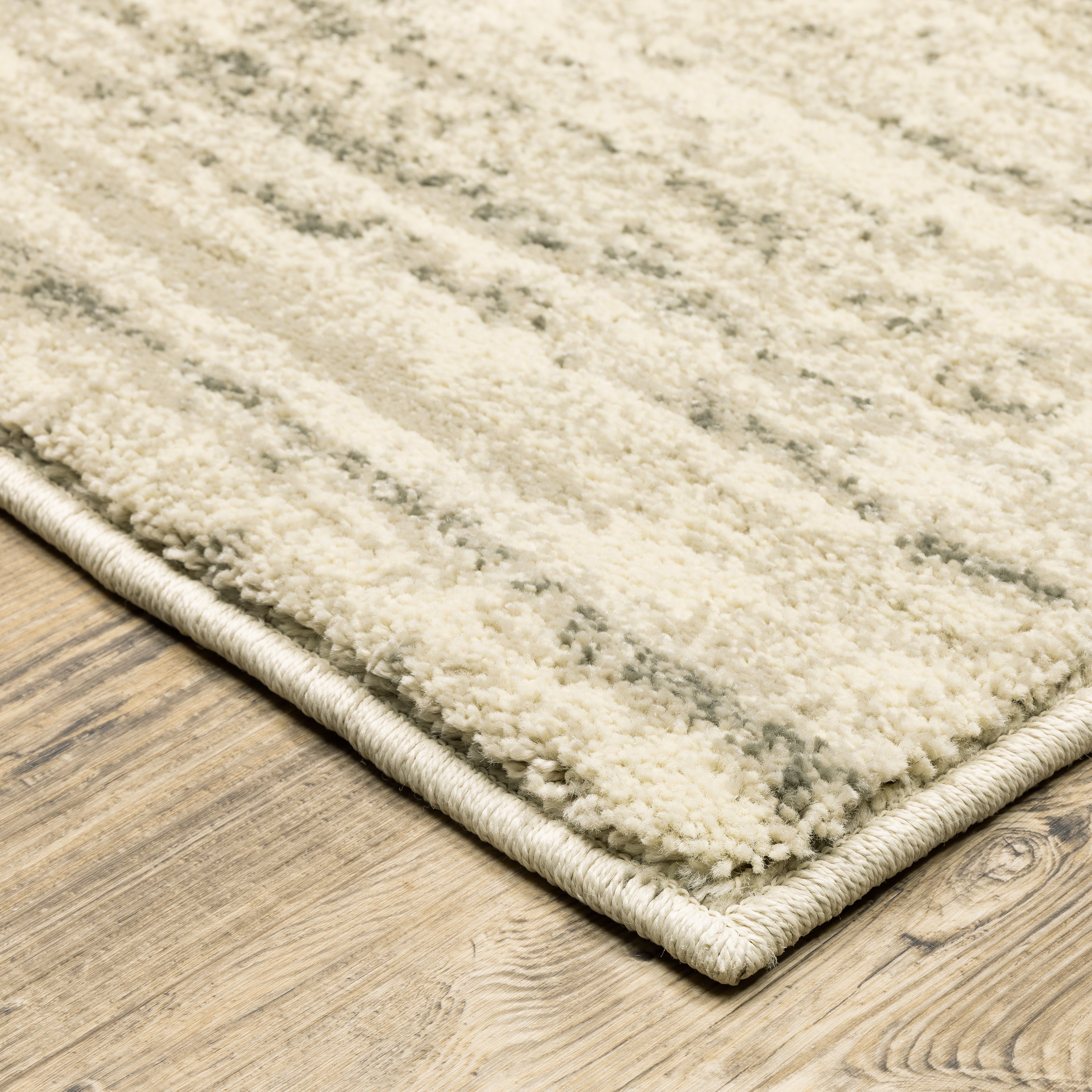 Oriental Weavers Carson 735A Beige/Grey Area Rug