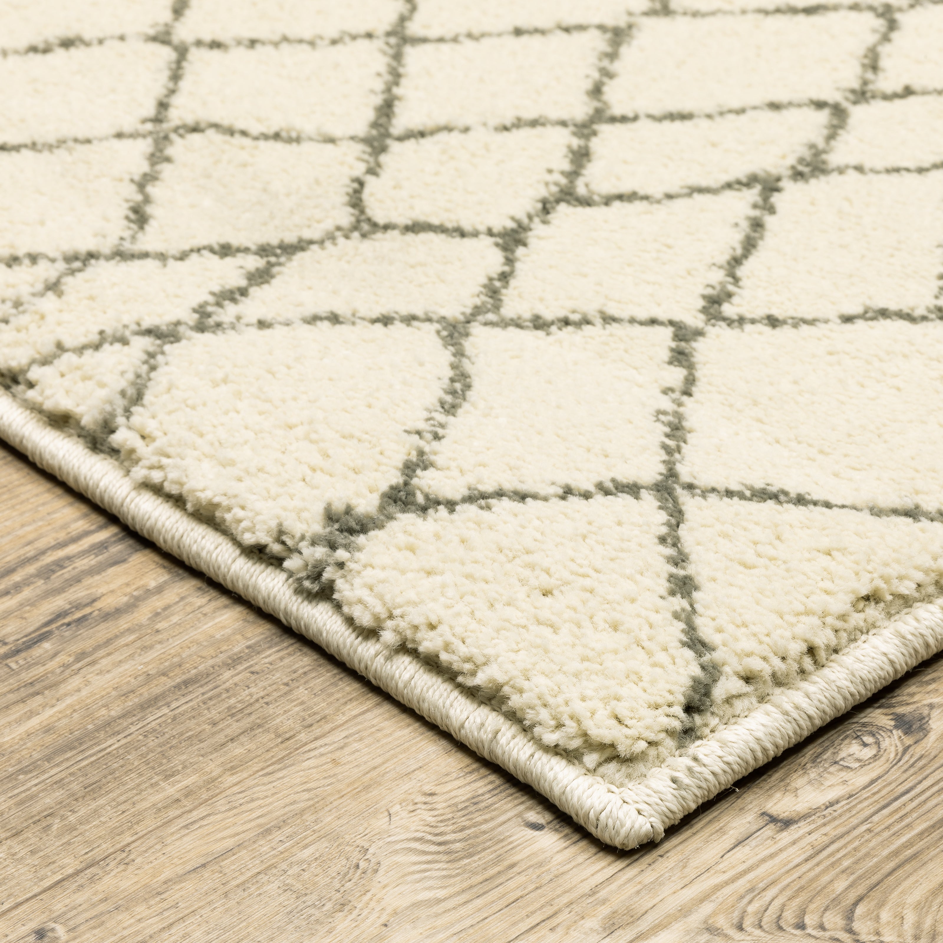 Oriental Weavers Carson 738B Ivory/Grey Area Rug