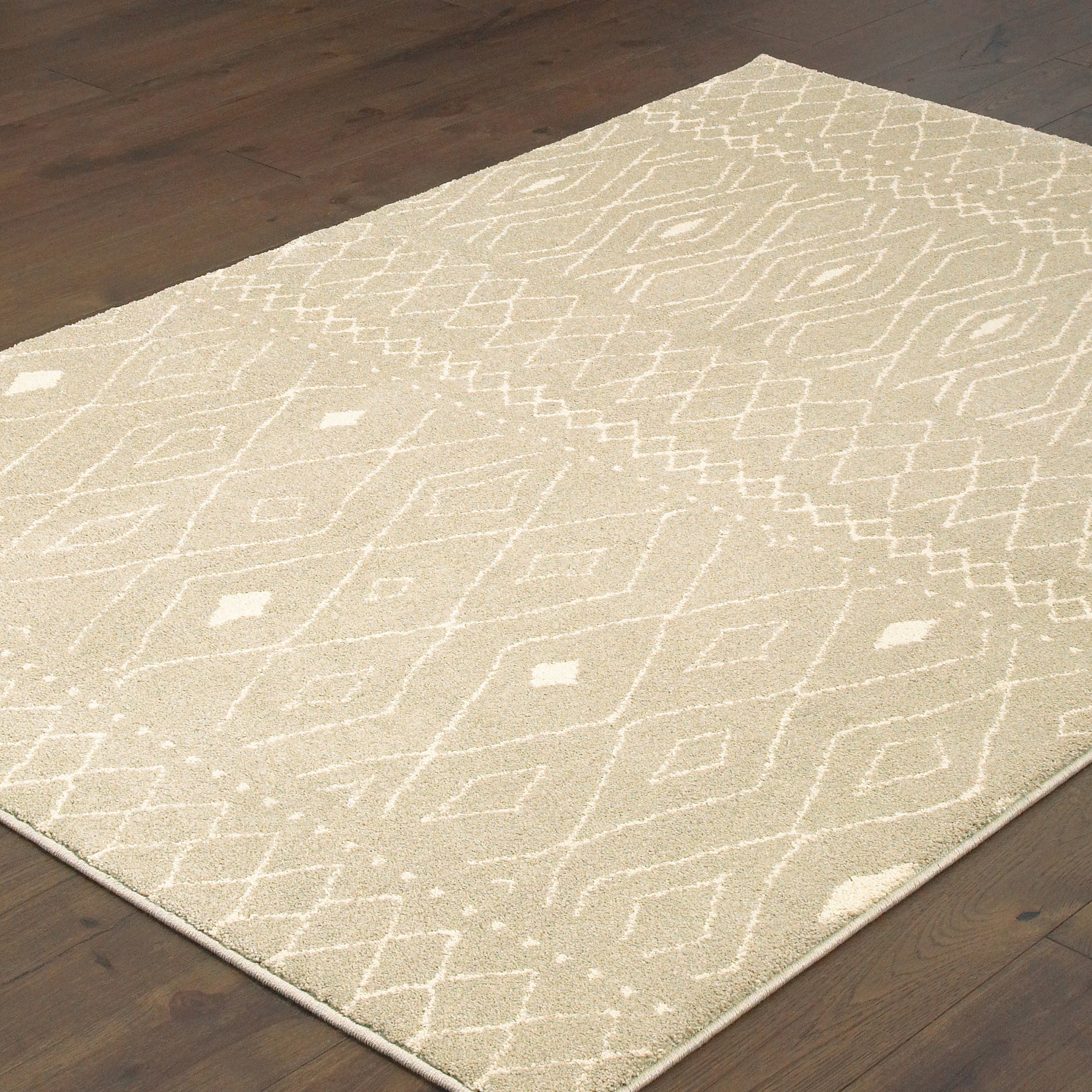 Oriental Weavers Carson 9665B Sand/Ivory Area Rug