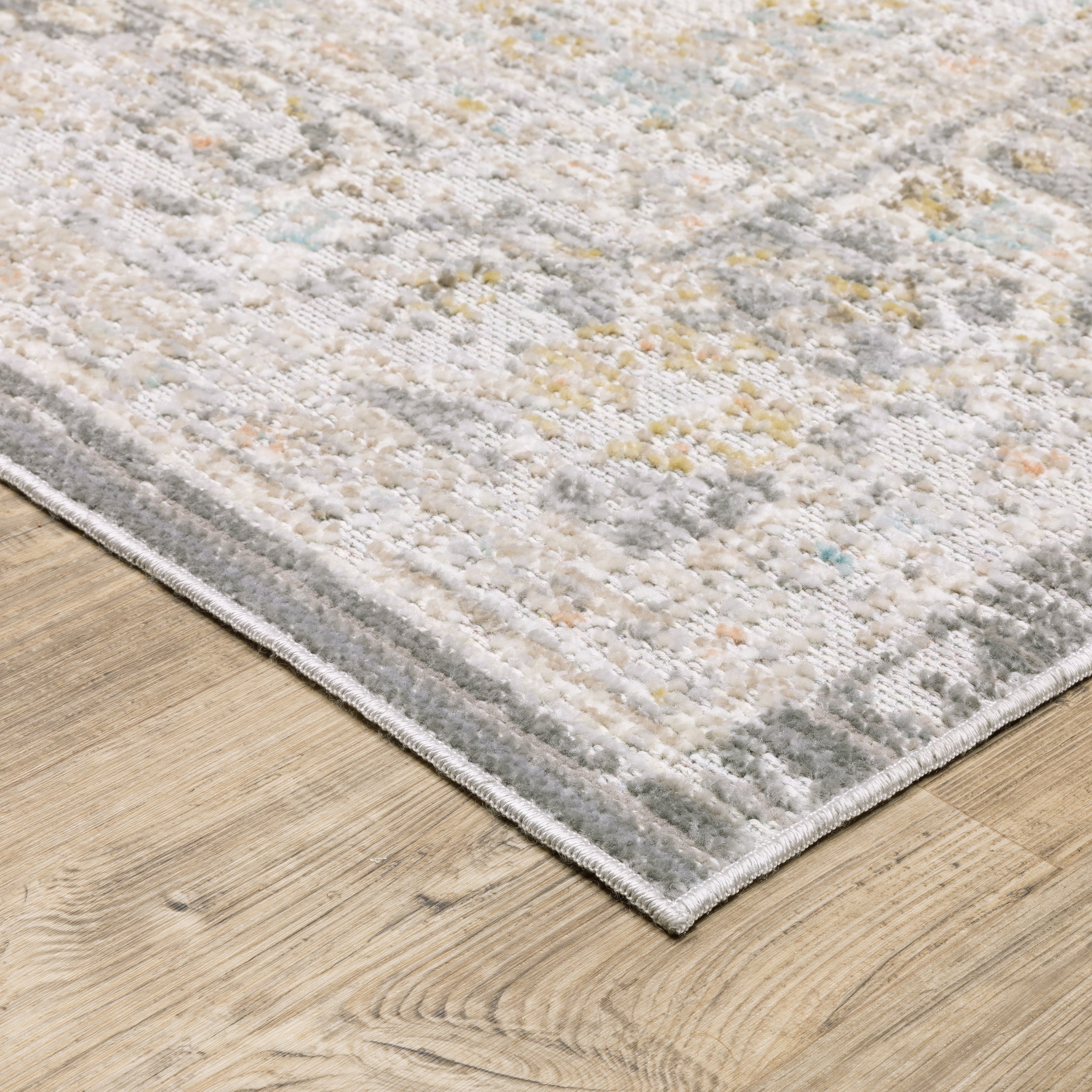 Oriental Weavers Cavett CAV02 Grey/Orange Area Rug