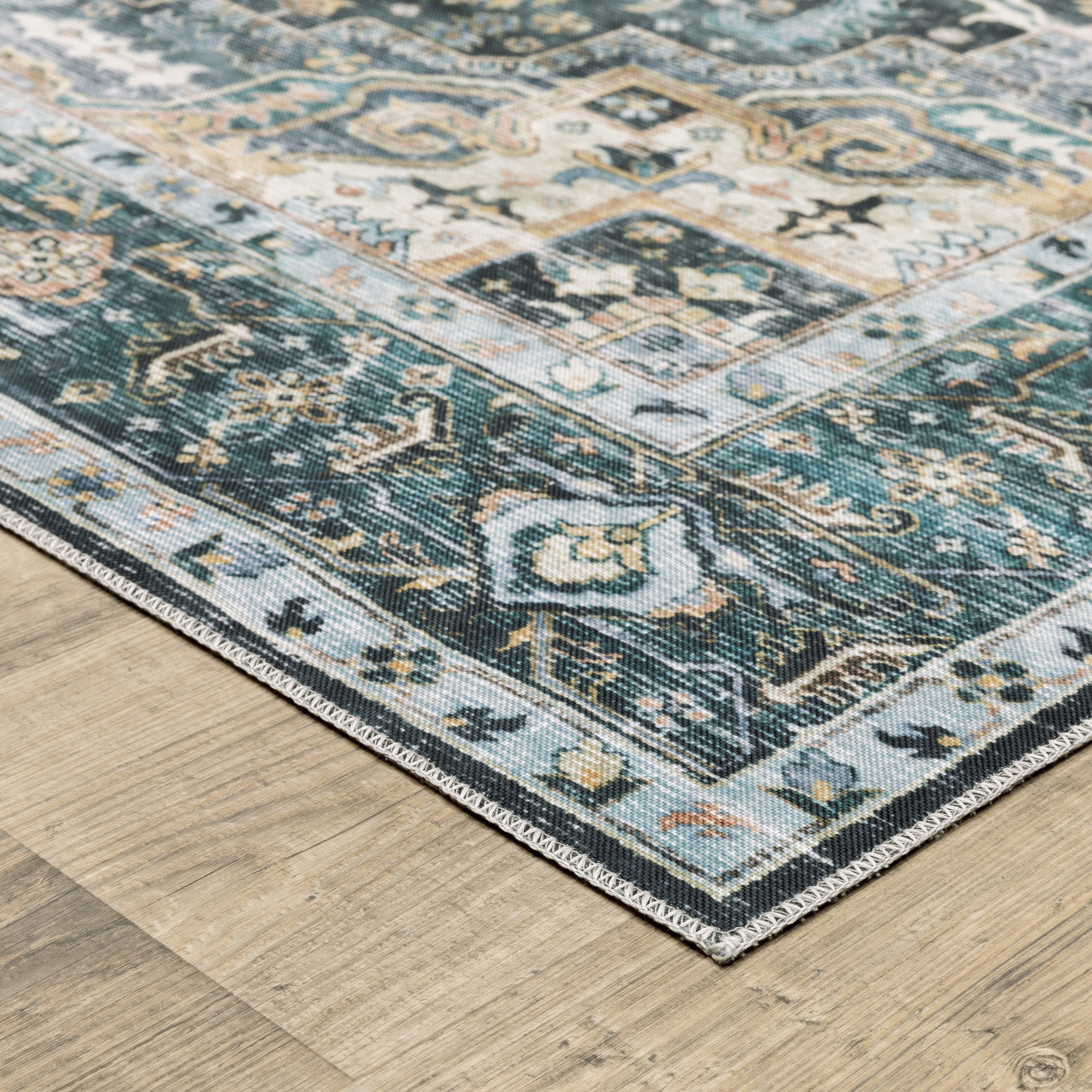 Oriental Weavers Charleston CHA01 Blue/Ivory Area Rug