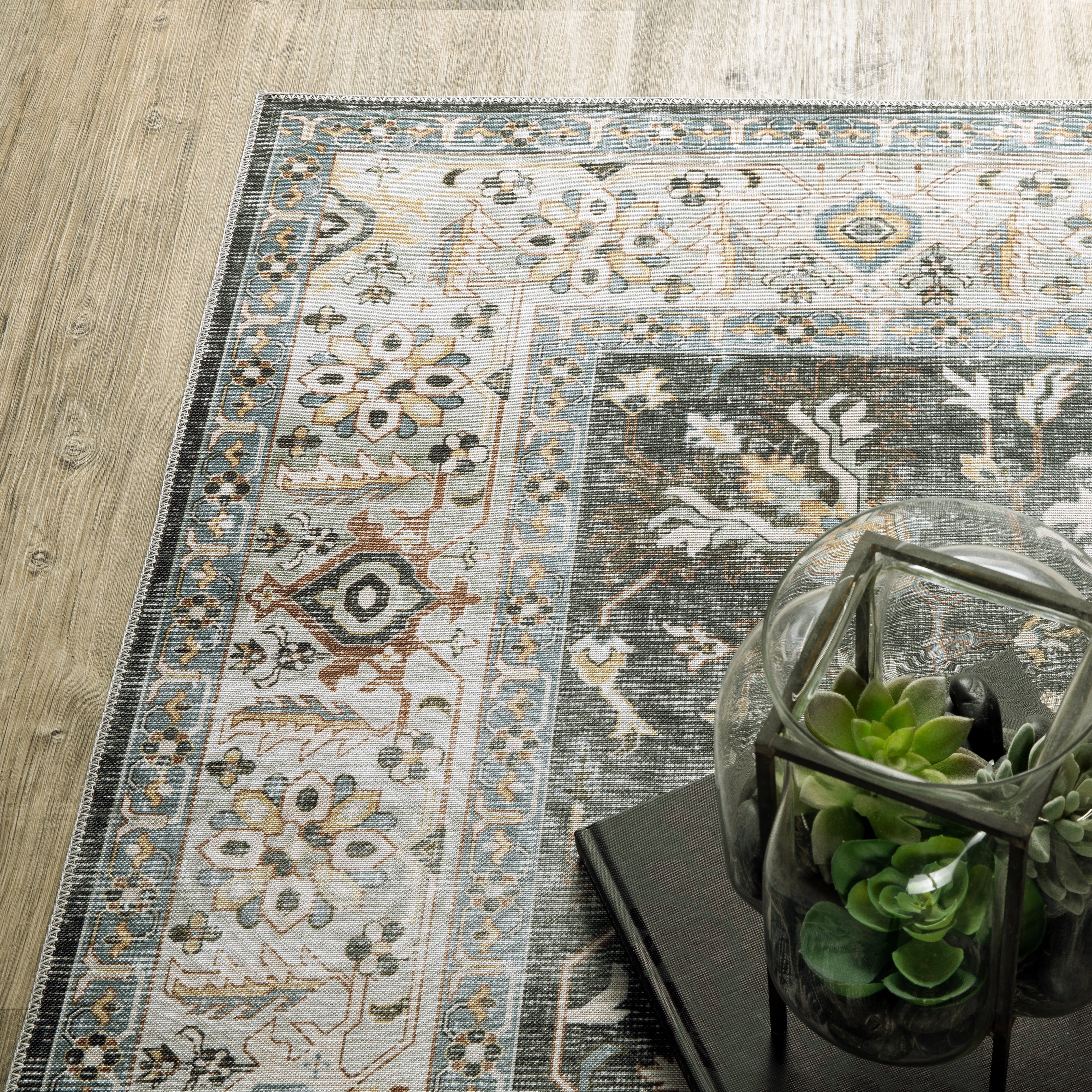 Oriental Weavers Charleston CHA09 Charcoal/Gold Area Rug