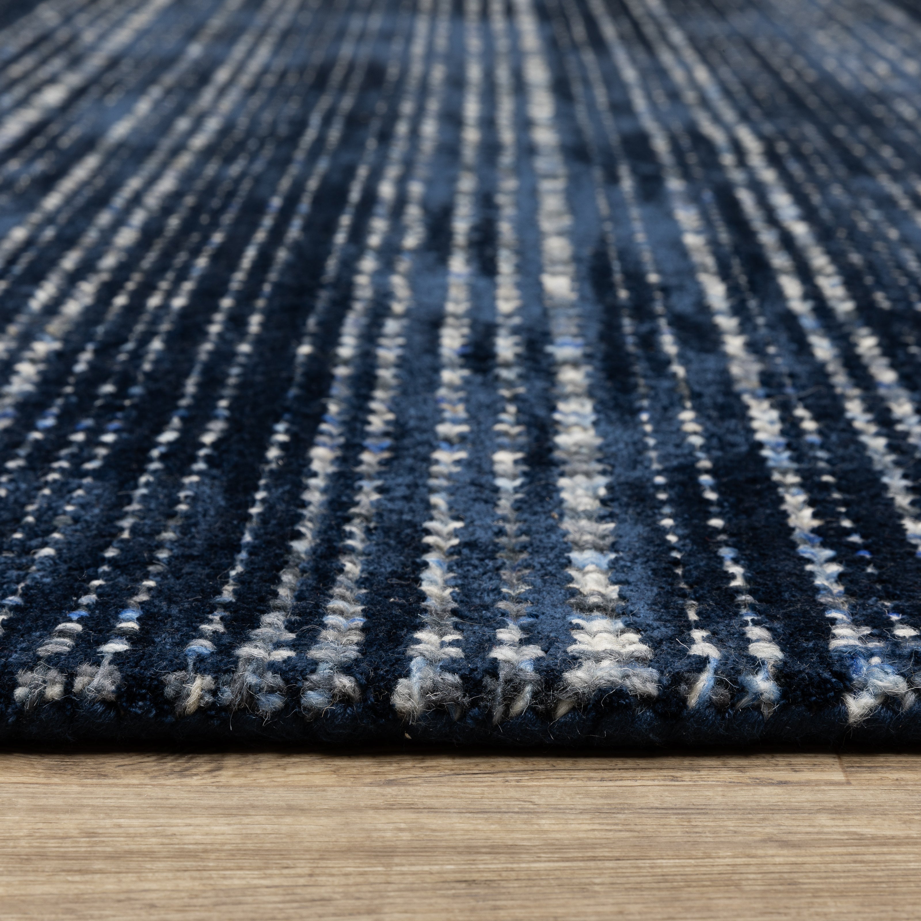 Oriental Weavers Circa CIR06 Navy/Blue Area Rug