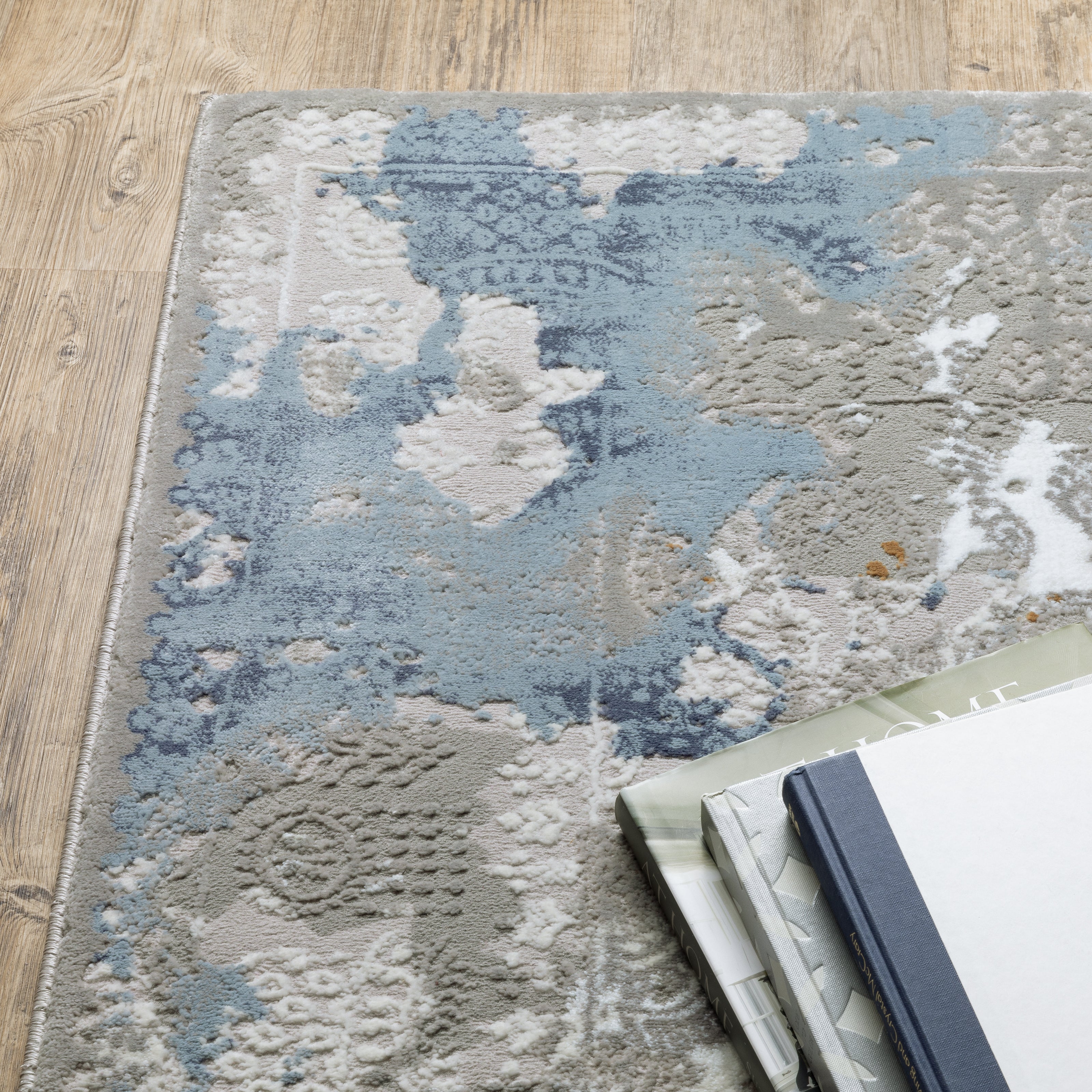 Oriental Weavers Easton 3313Q Beige/Blue Area Rug