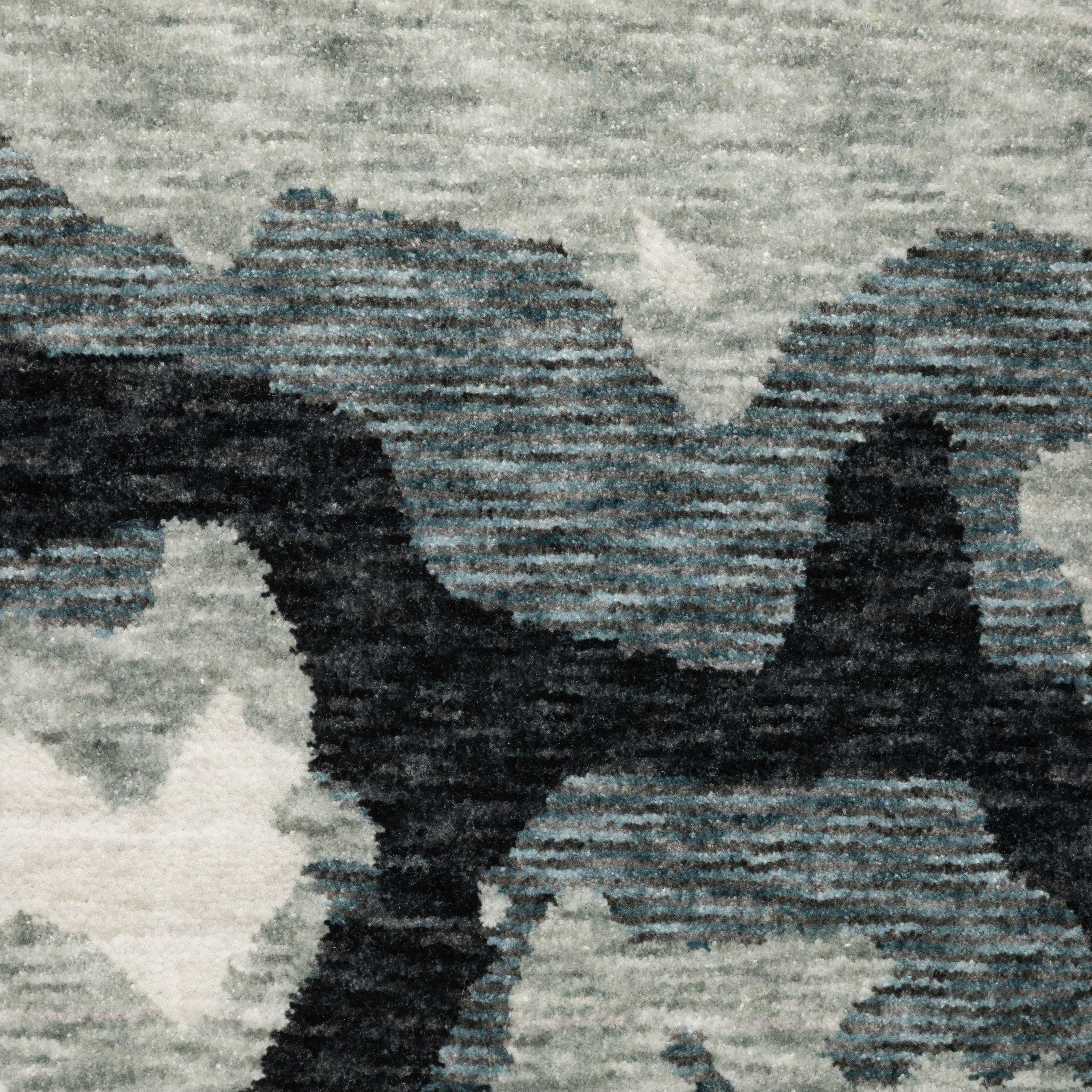 Oriental Weavers Echo ECH08 Blue/Ivory Area Rug