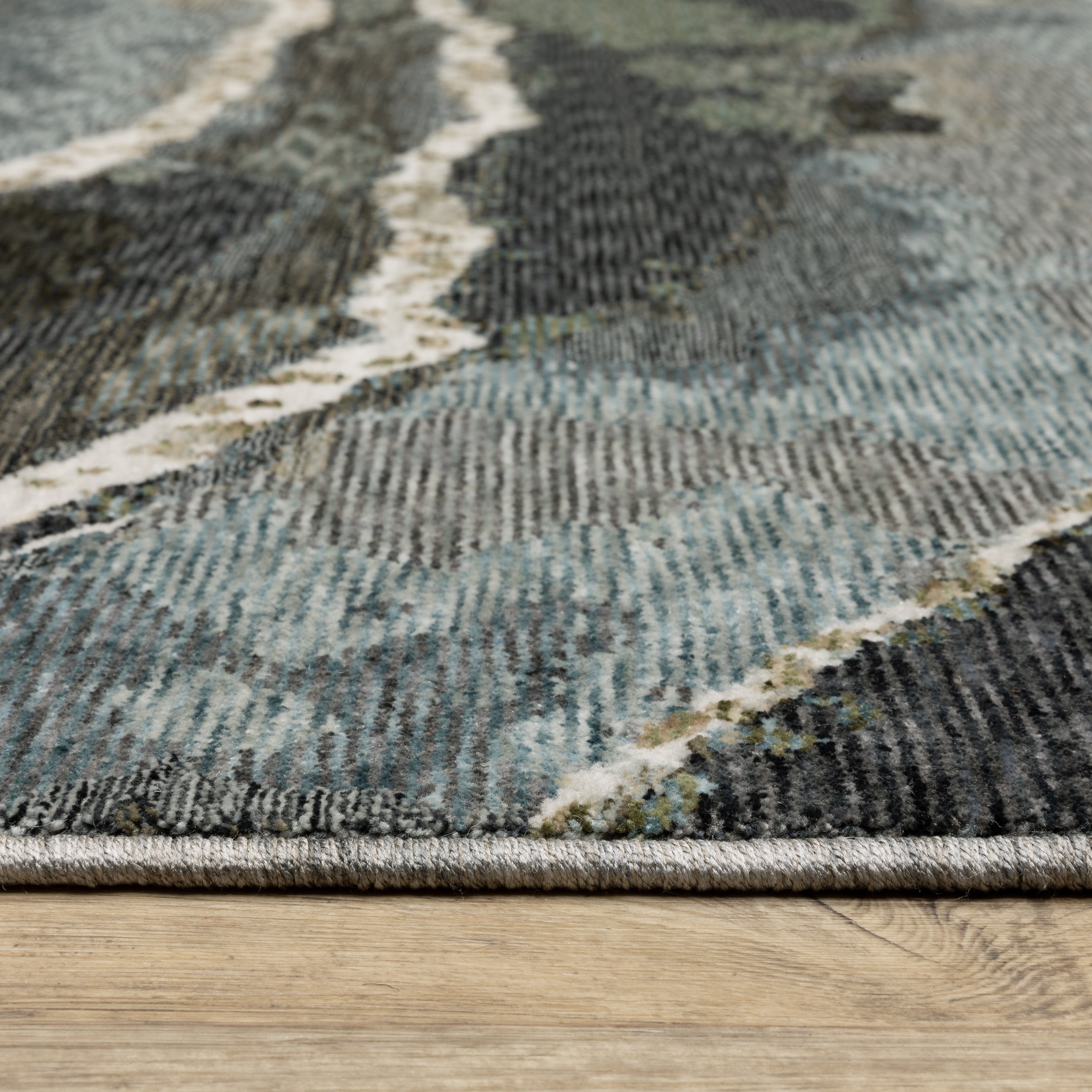 Oriental Weavers Echo ECH12 Blue/Green Area Rug