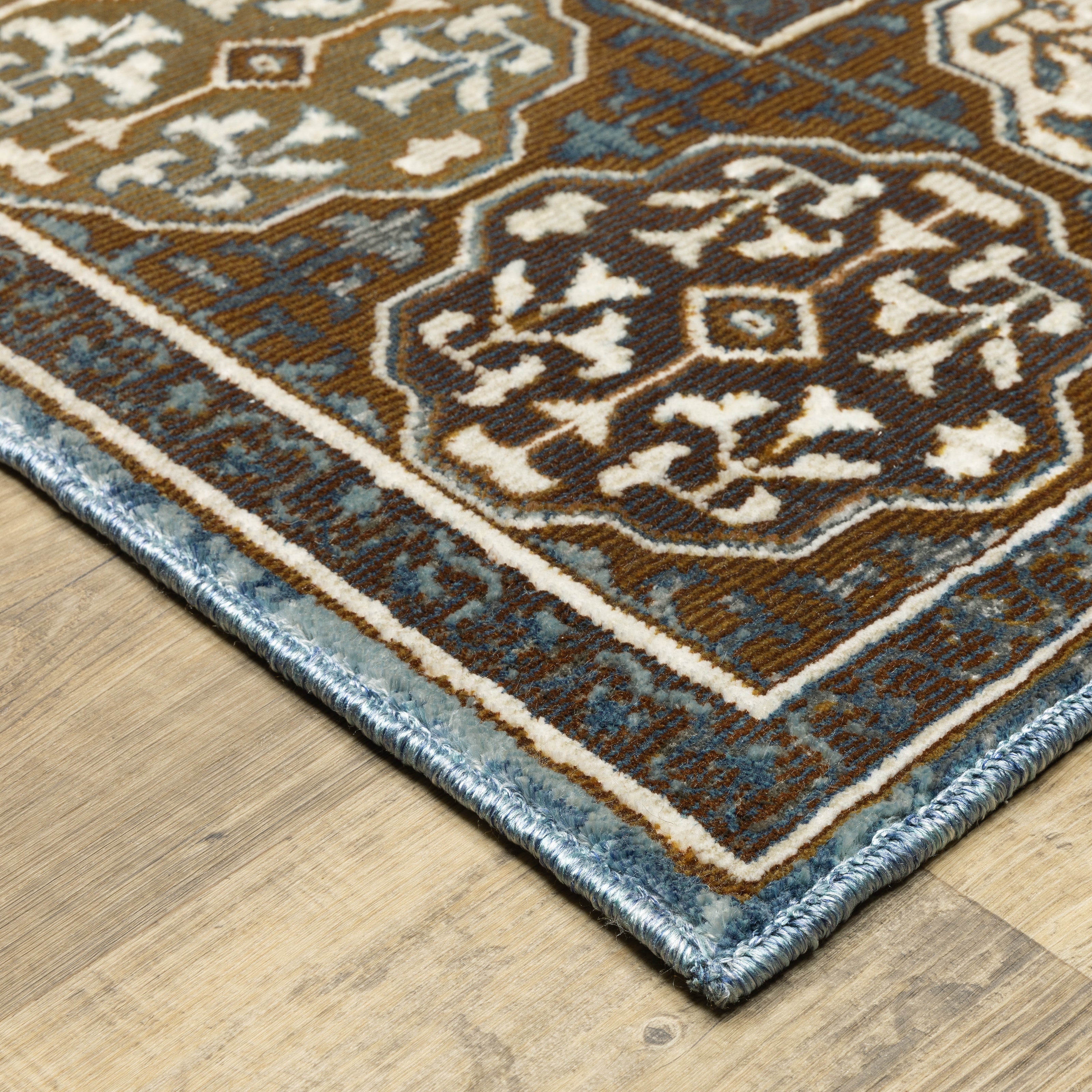 Oriental Weavers Ellington ELL06 Rust/Blue Area Rug
