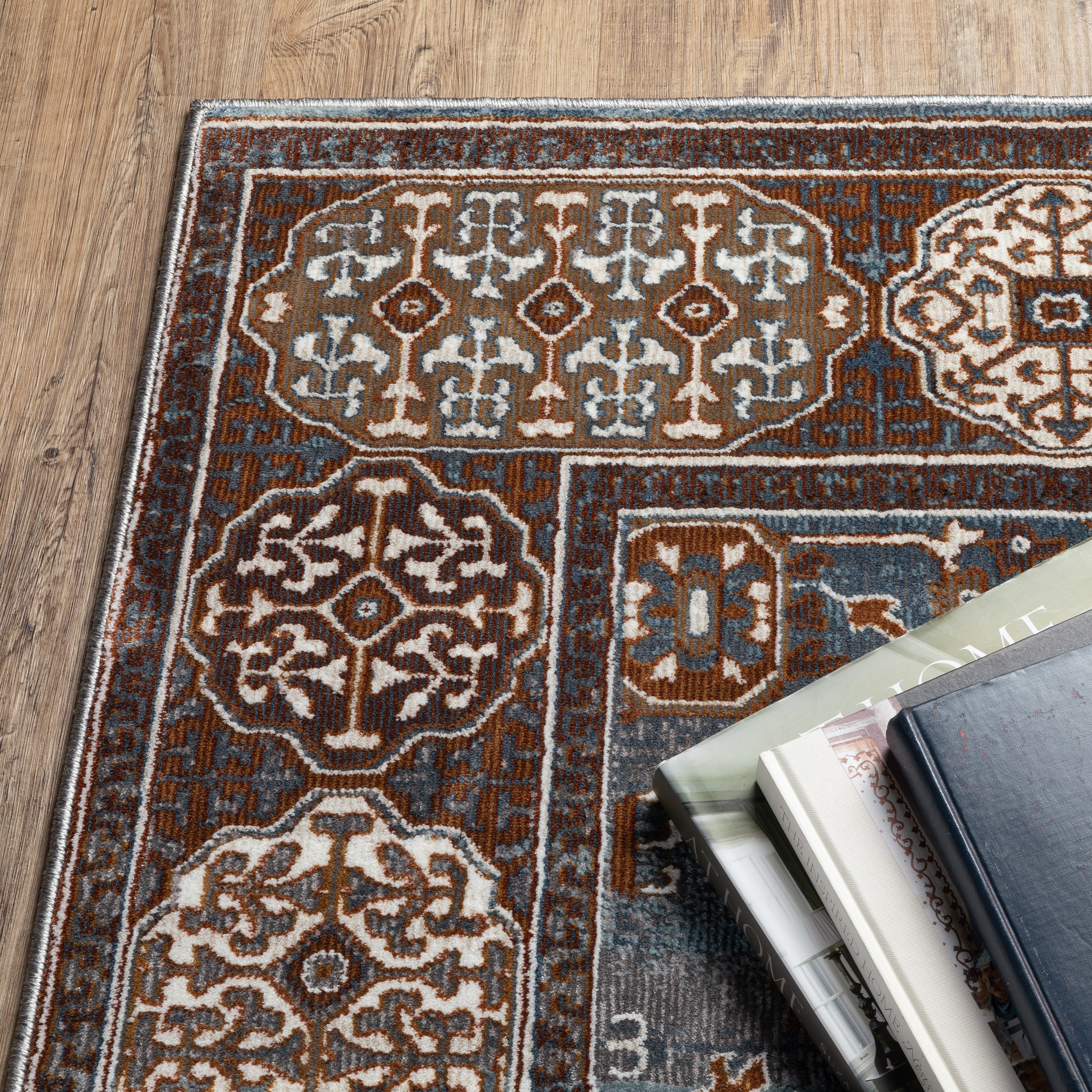 Oriental Weavers Ellington ELL06 Rust/Blue Area Rug