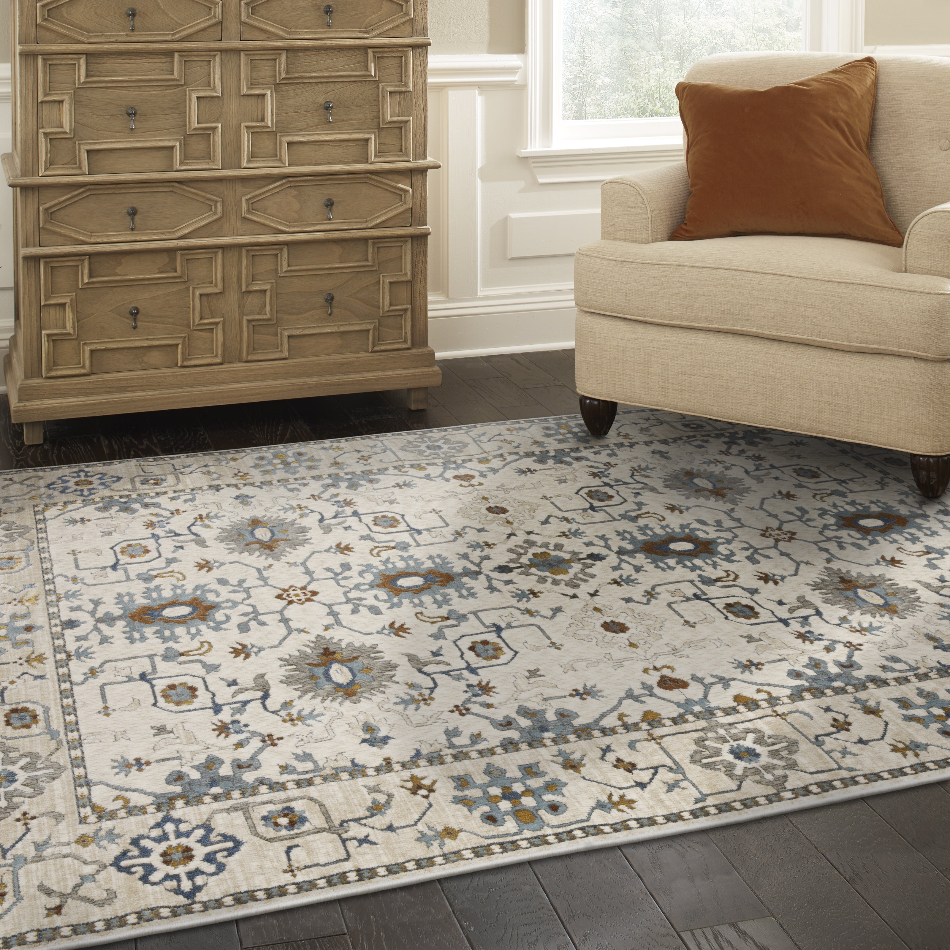 Oriental Weavers Ellington ELL10 Ivory/Blue Area Rug
