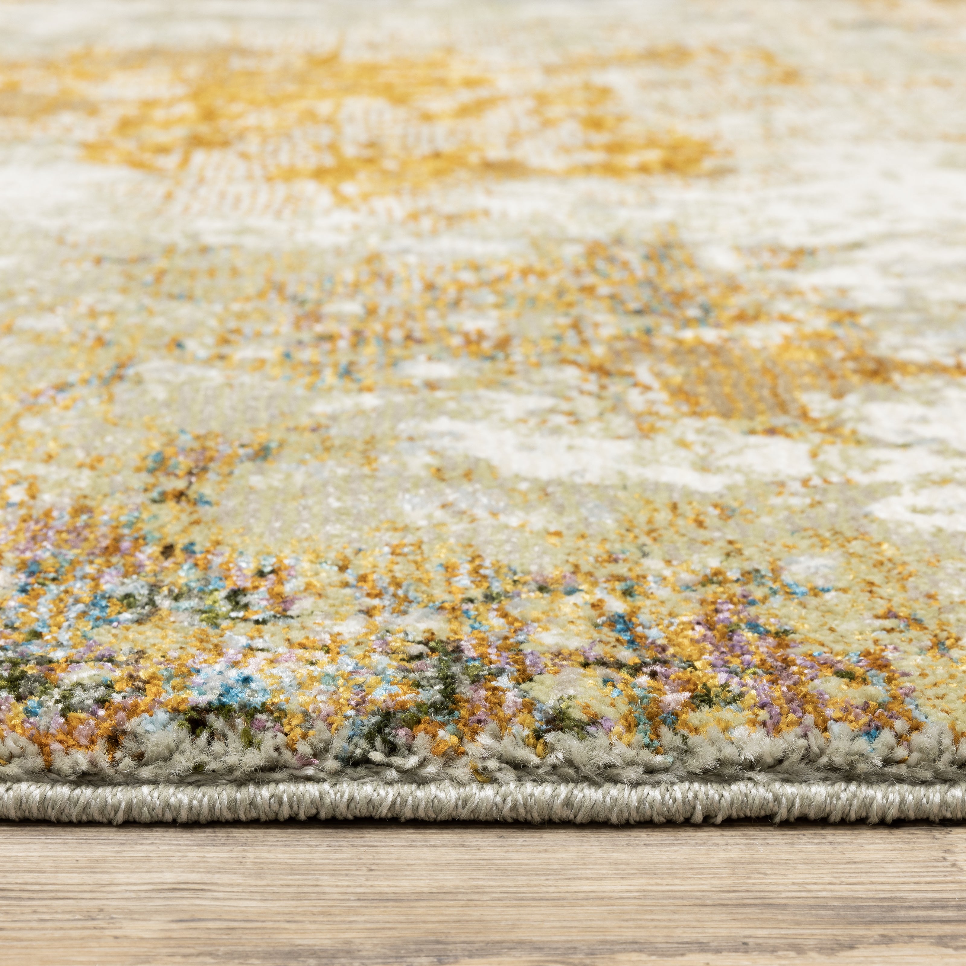 Oriental Weavers Evolution 8031B Gold/Beige Area Rug