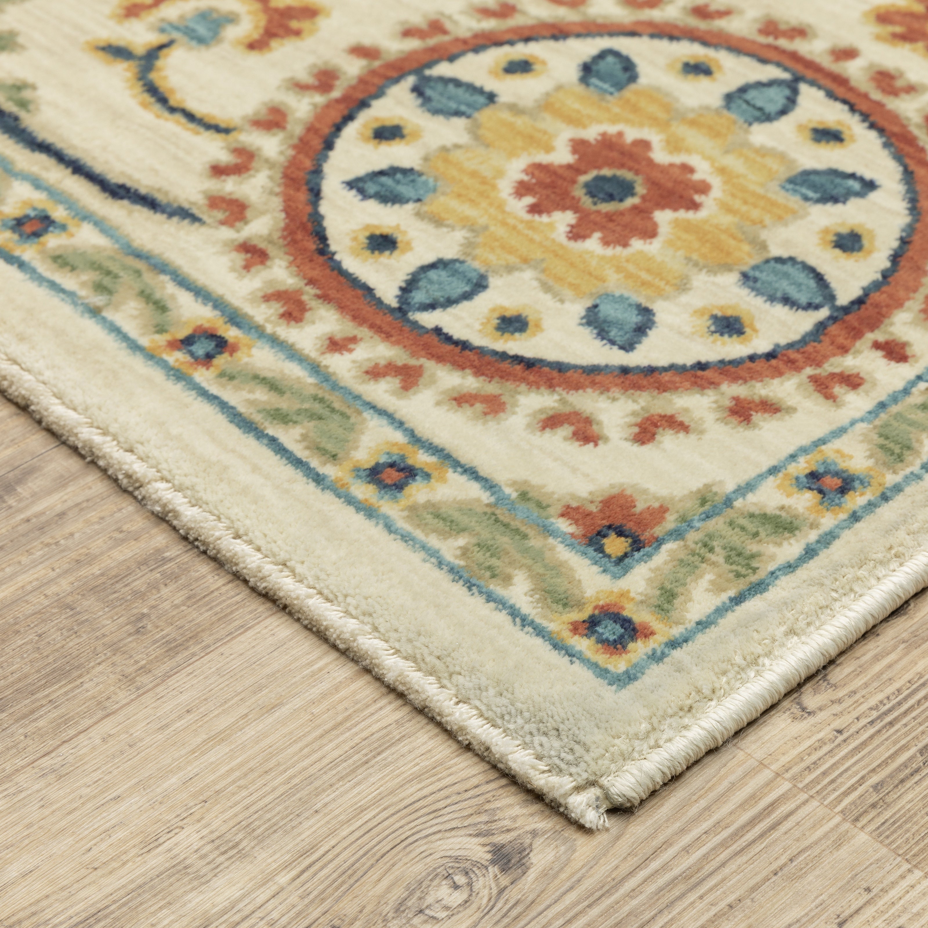 Oriental Weavers Francesca FR07A Ivory/Multi Area Rug